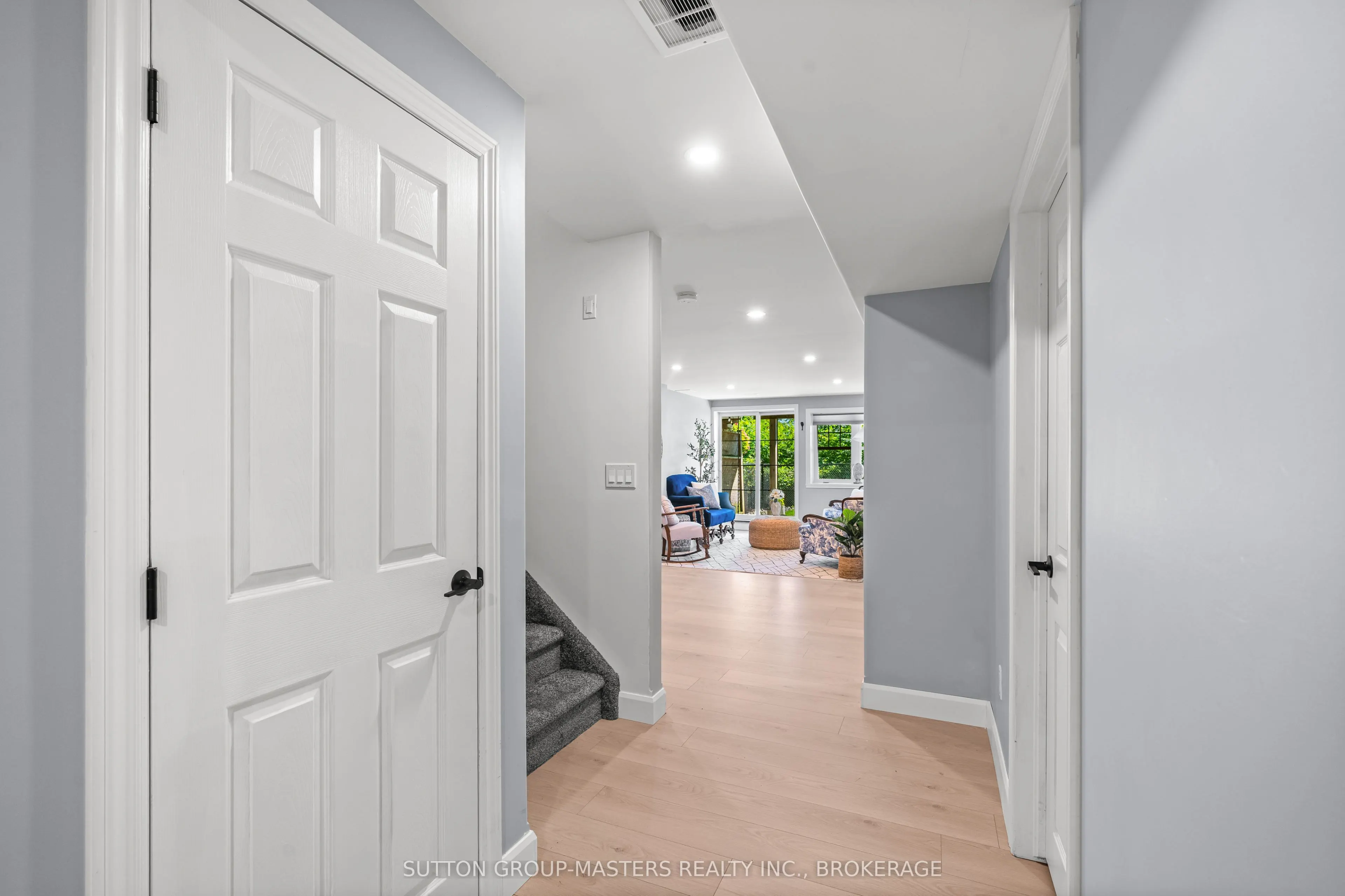 728 Newmarket Lane