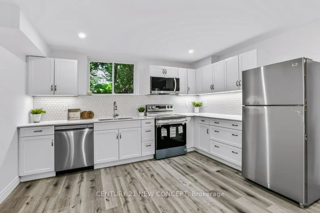 196 Juno Crescent