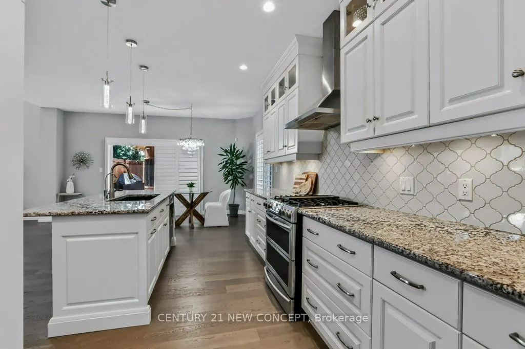 196 Juno Crescent