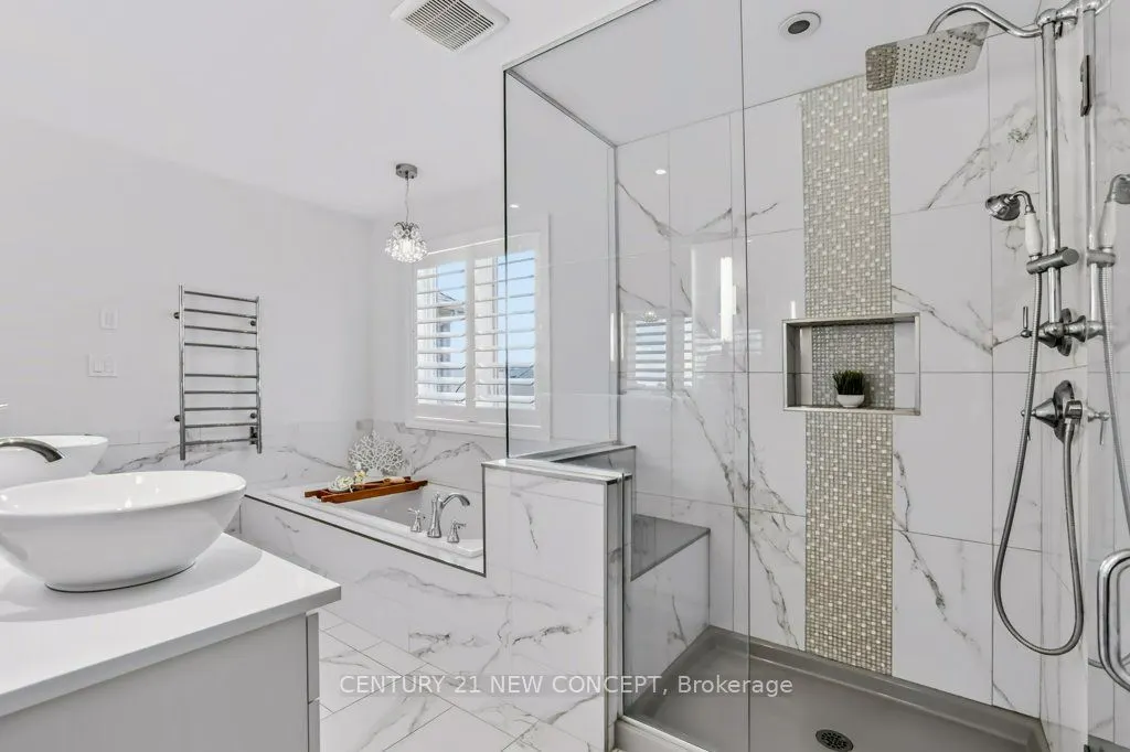 196 Juno Crescent