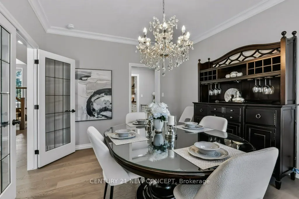 196 Juno Crescent