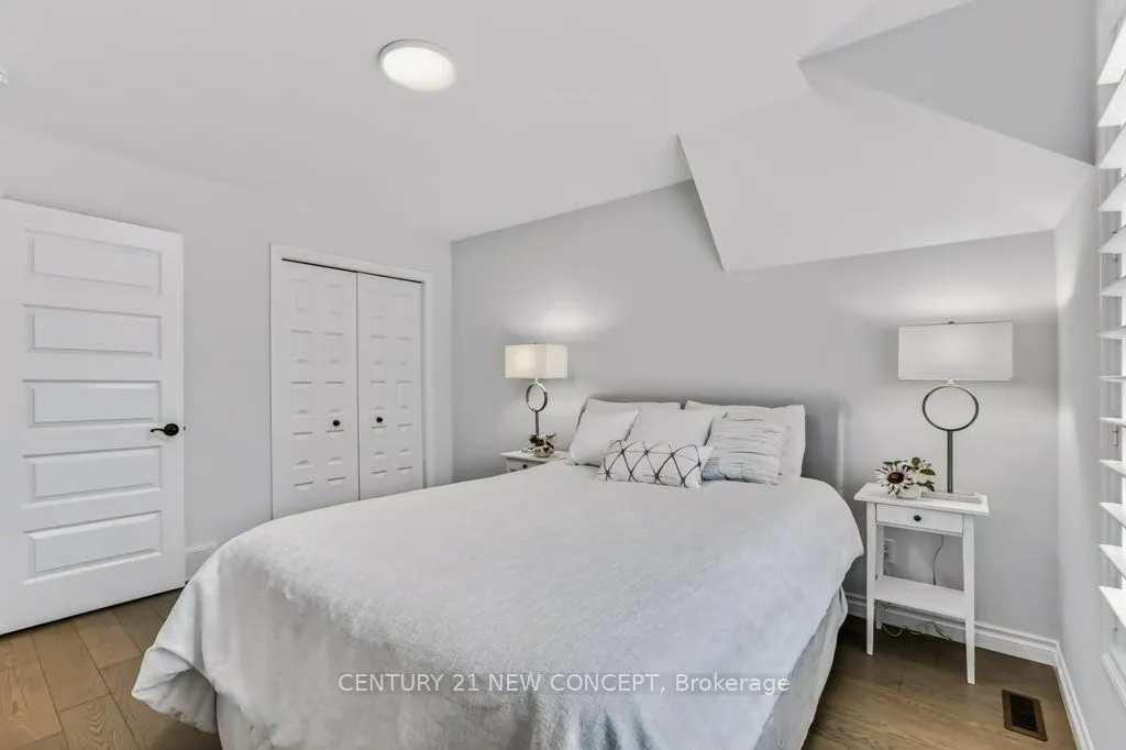 196 Juno Crescent
