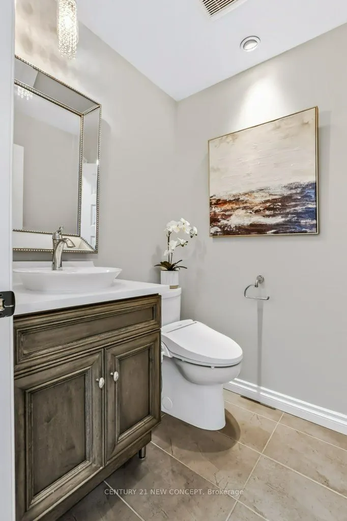 196 Juno Crescent