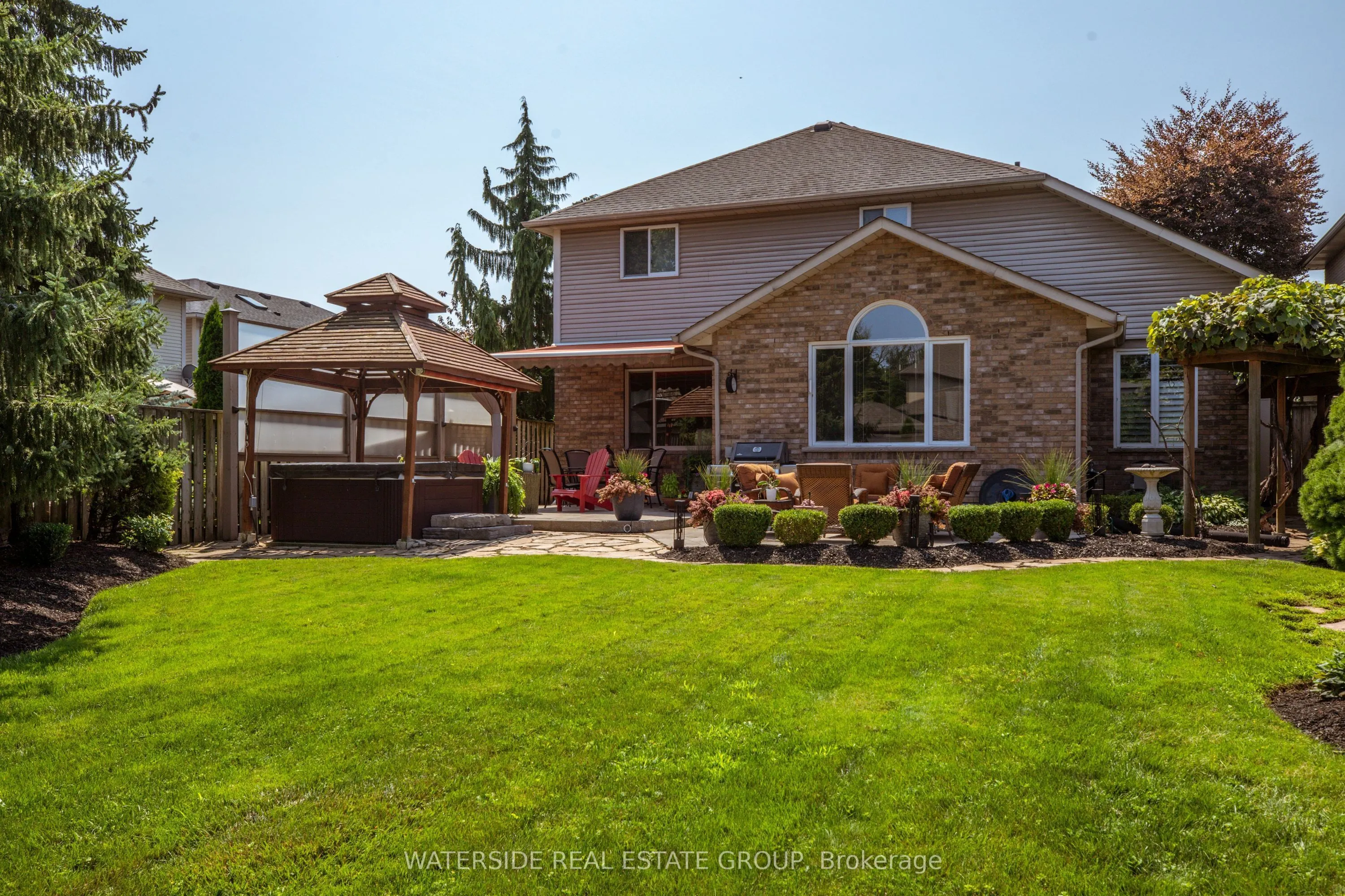 4 Lido Drive