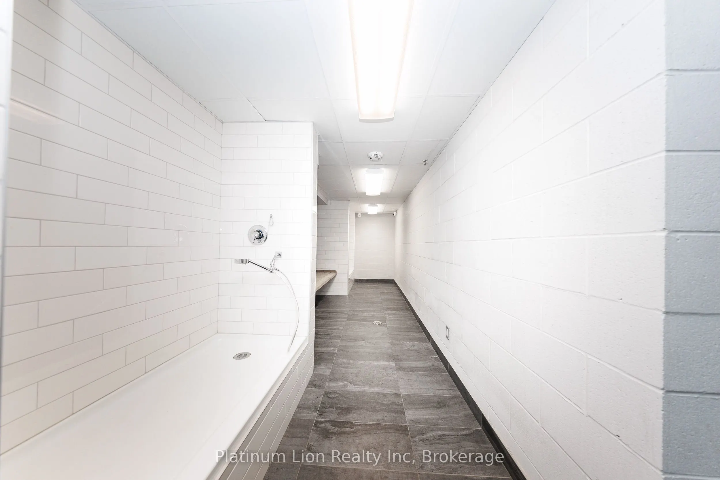 30 Hamilton Street S #201