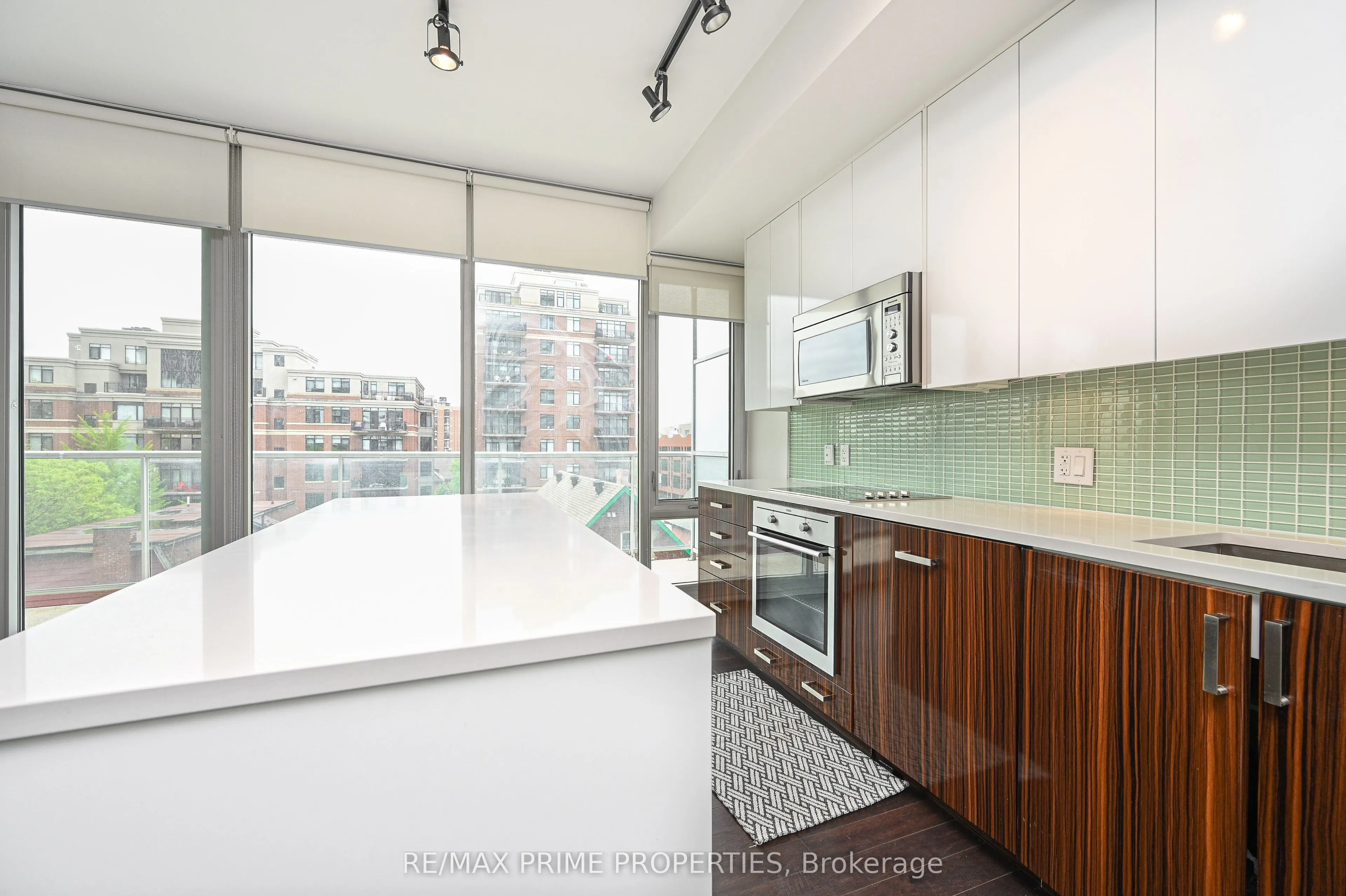 300 Lisgar Street #506