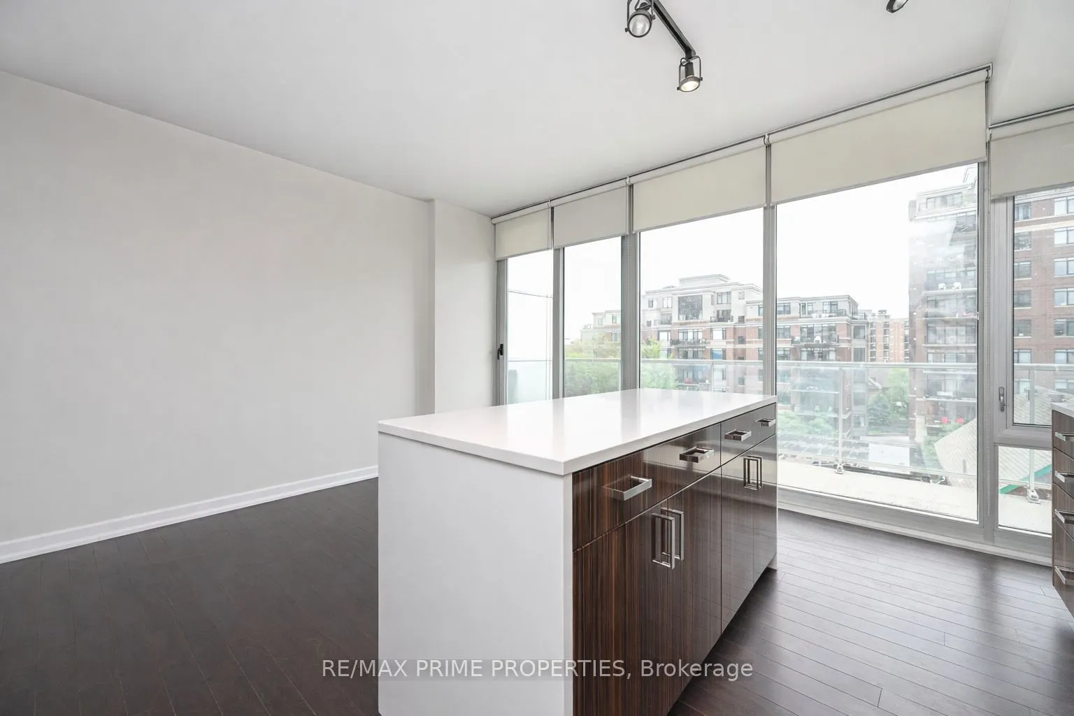 300 Lisgar Street #506