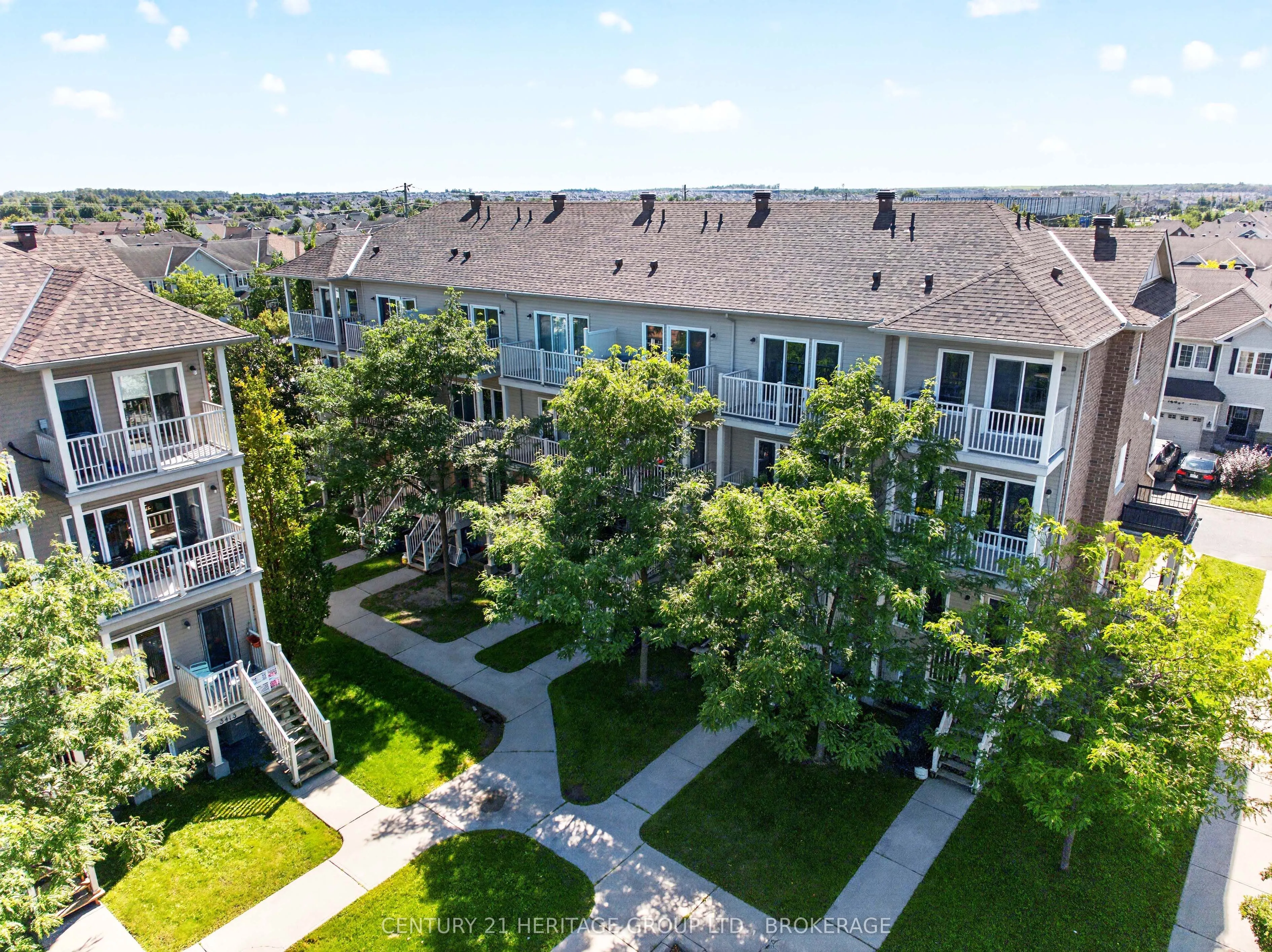 150 Urbancrest Private #182
