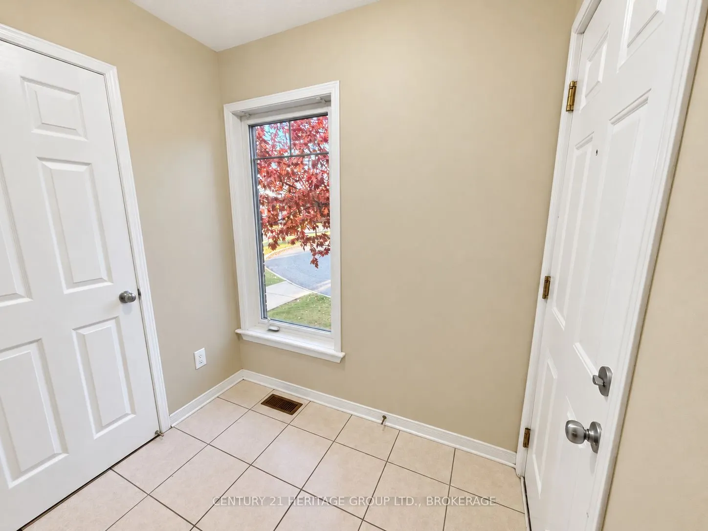 150 Urbancrest Private #182