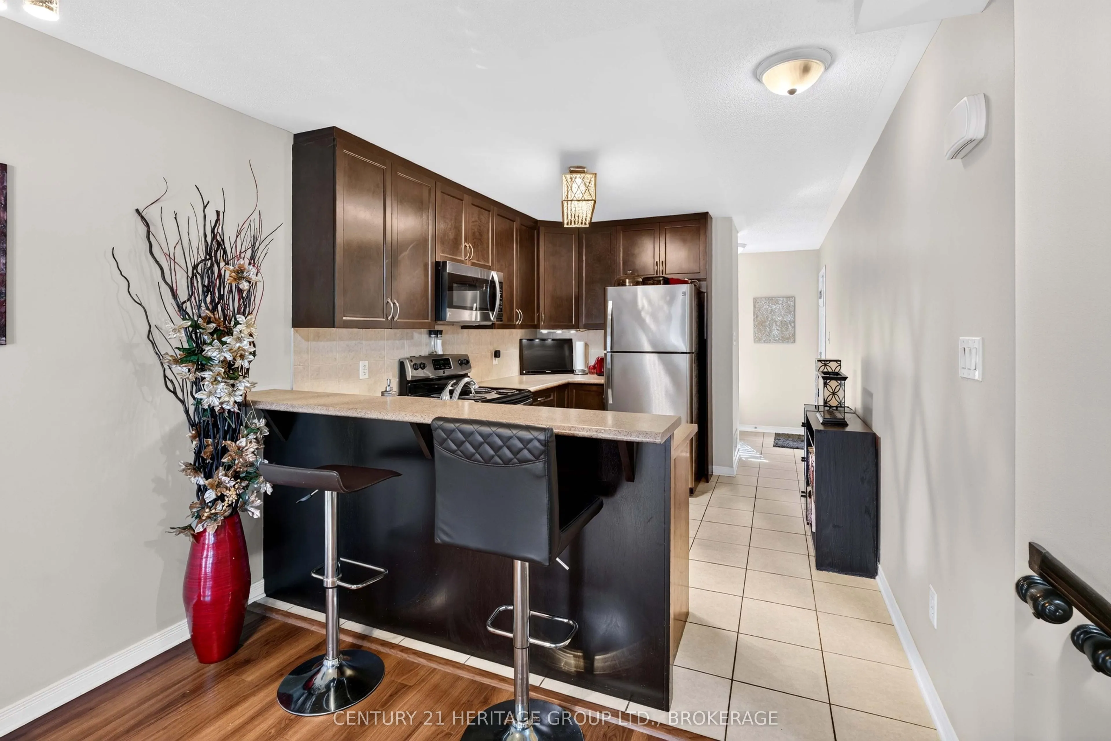 150 Urbancrest Private #182