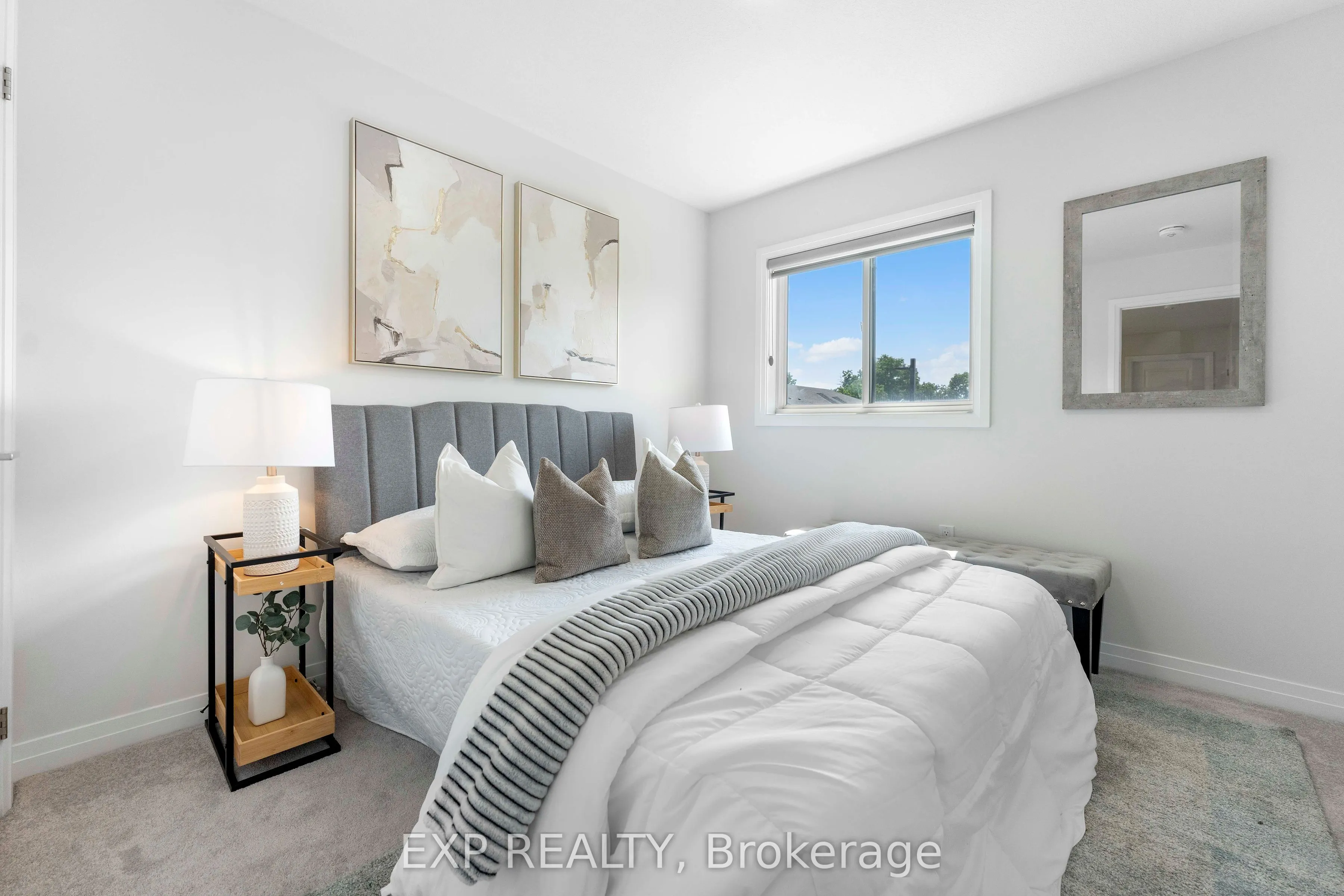520 Grey Street #20