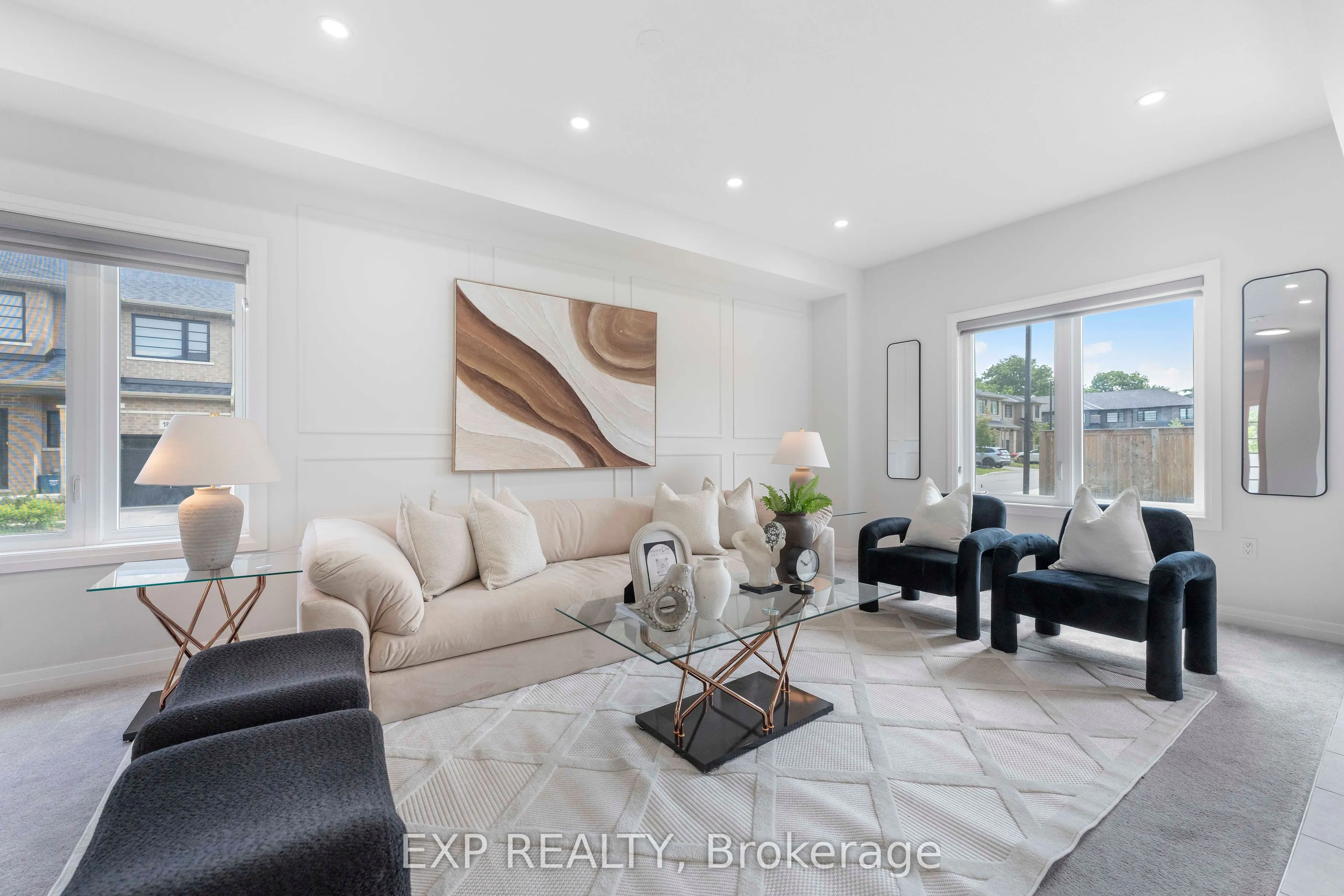 520 Grey Street #20