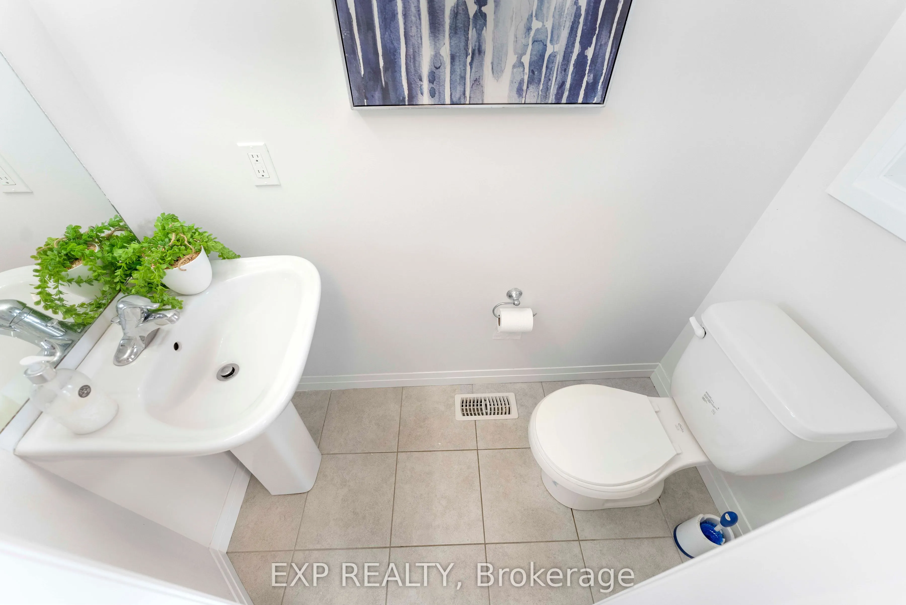 520 Grey Street #20