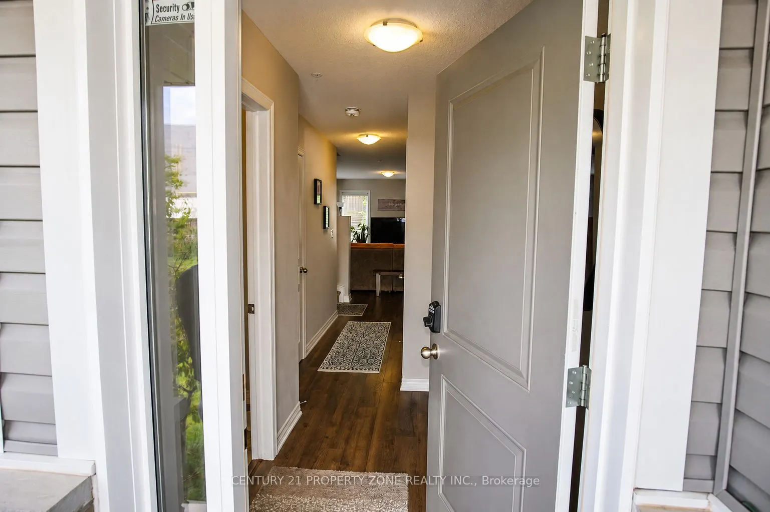 60 Canterbury Drive #12
