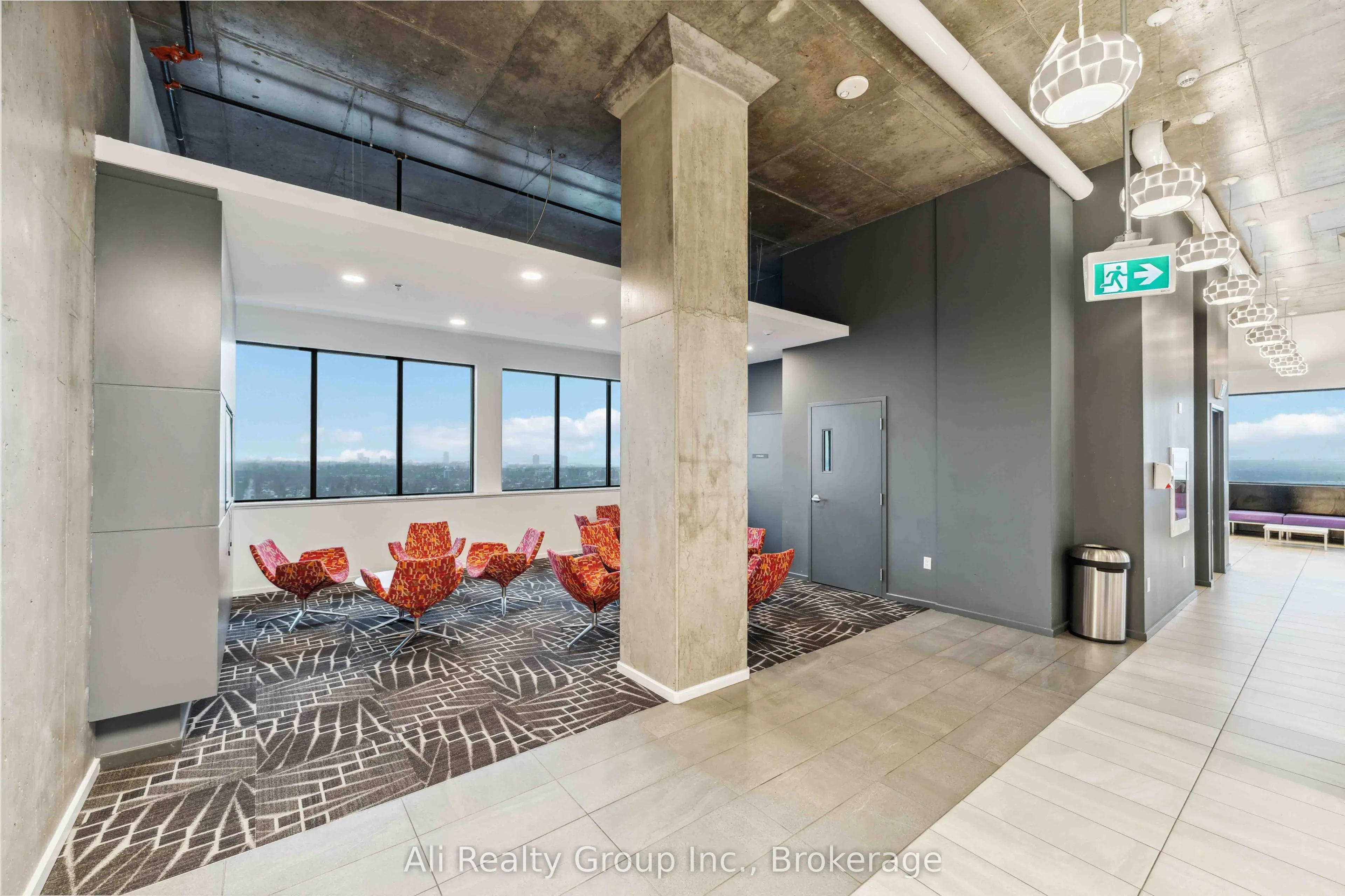 105 Champagne Avenue S #603