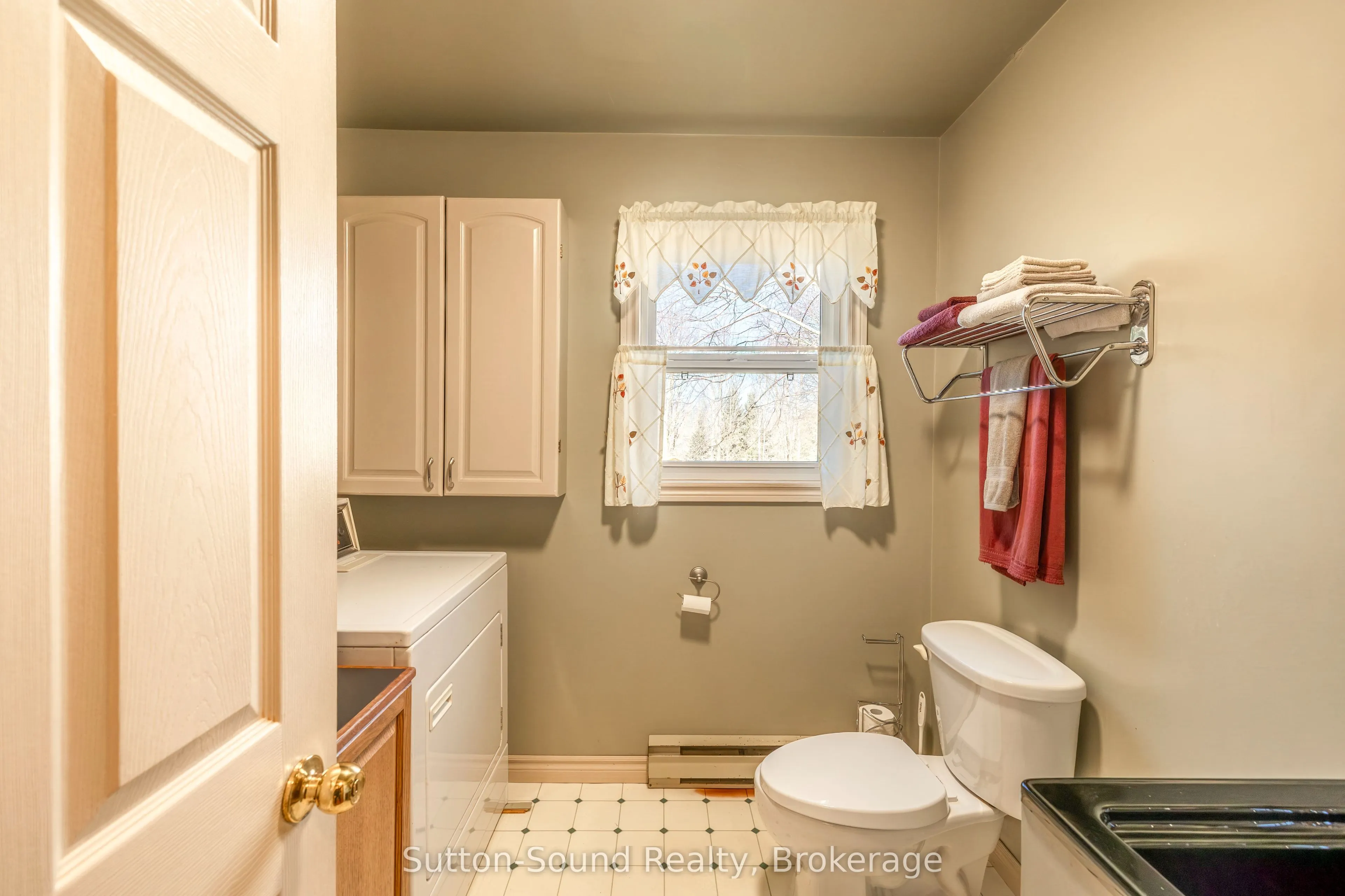 350222 Bayshore Road