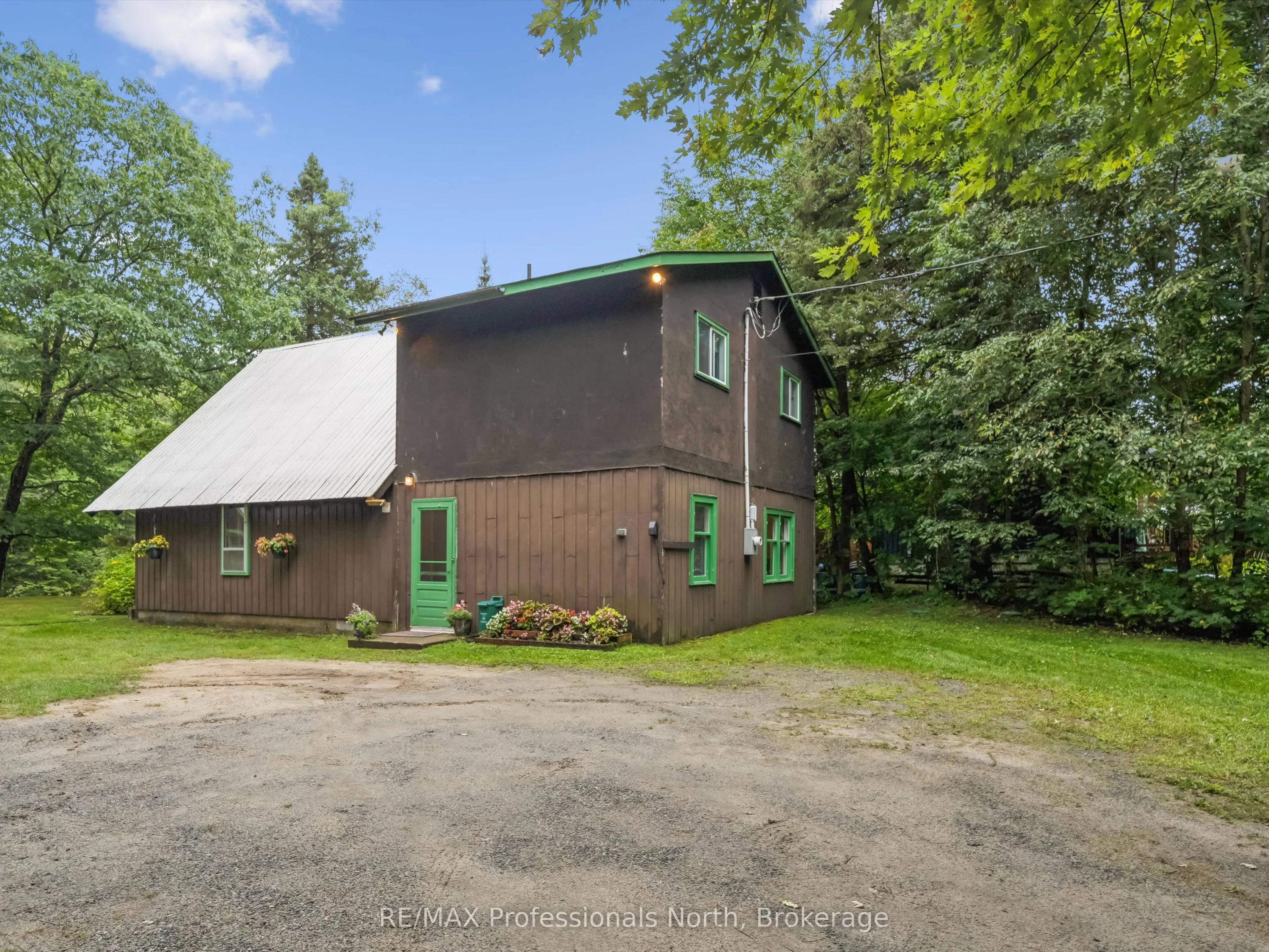 19 Glen Acres Road