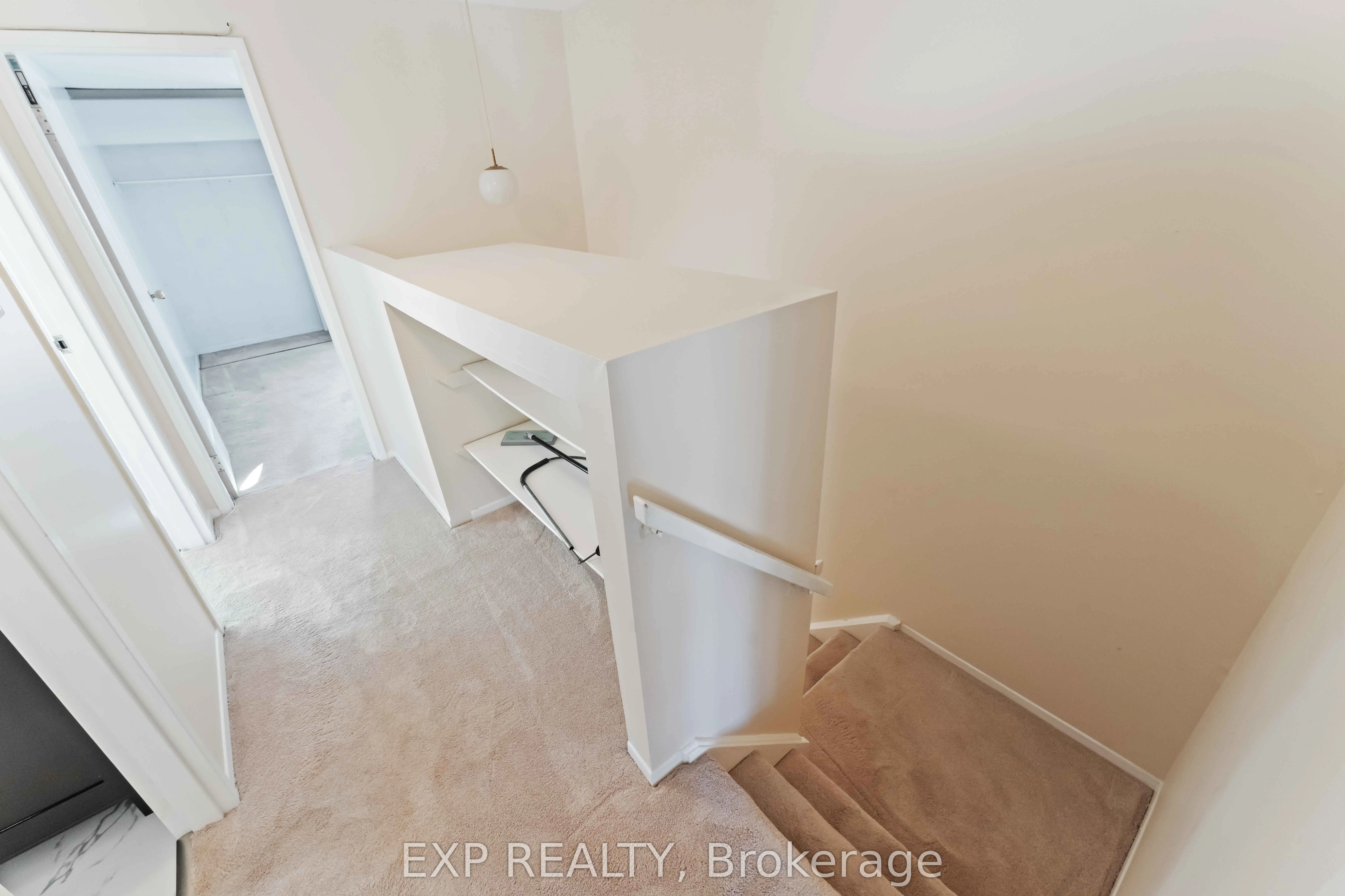 820 CAHILL Drive W #38