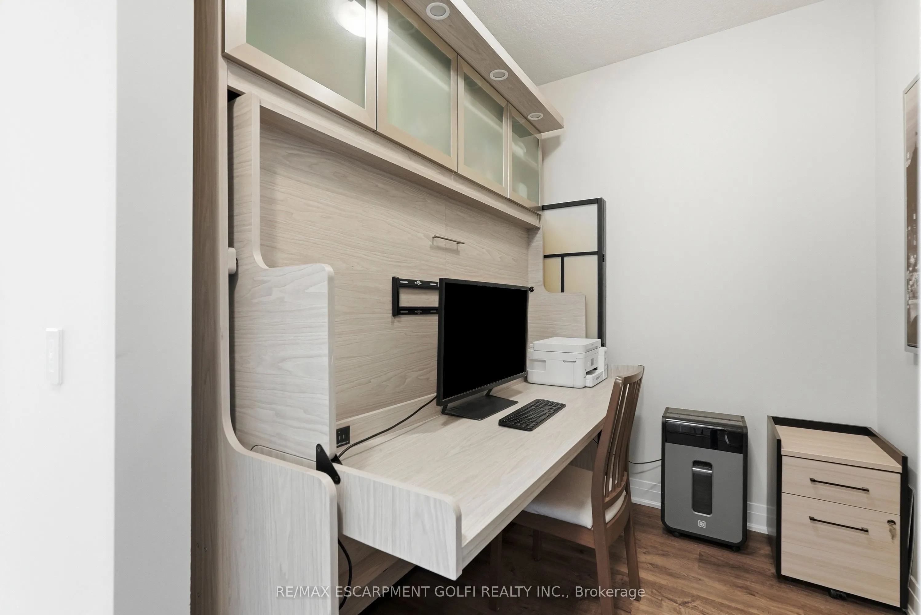16 Concord Place #445