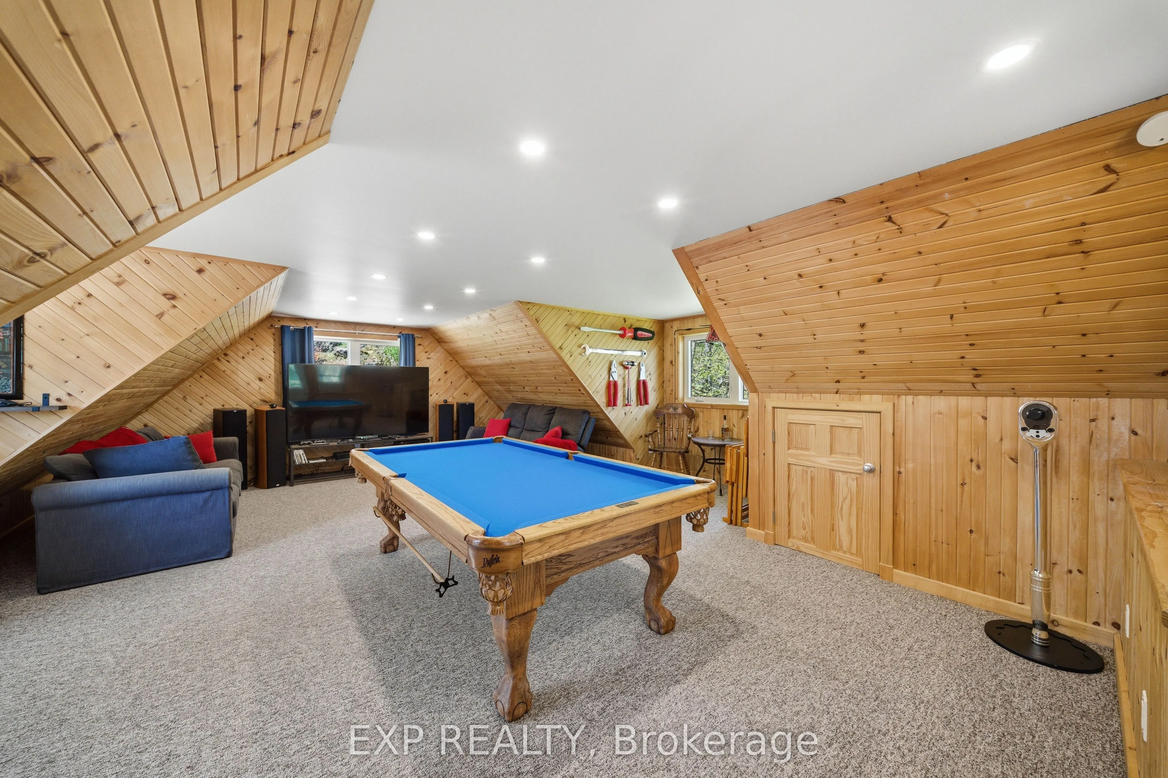 4 Stackwall Lane