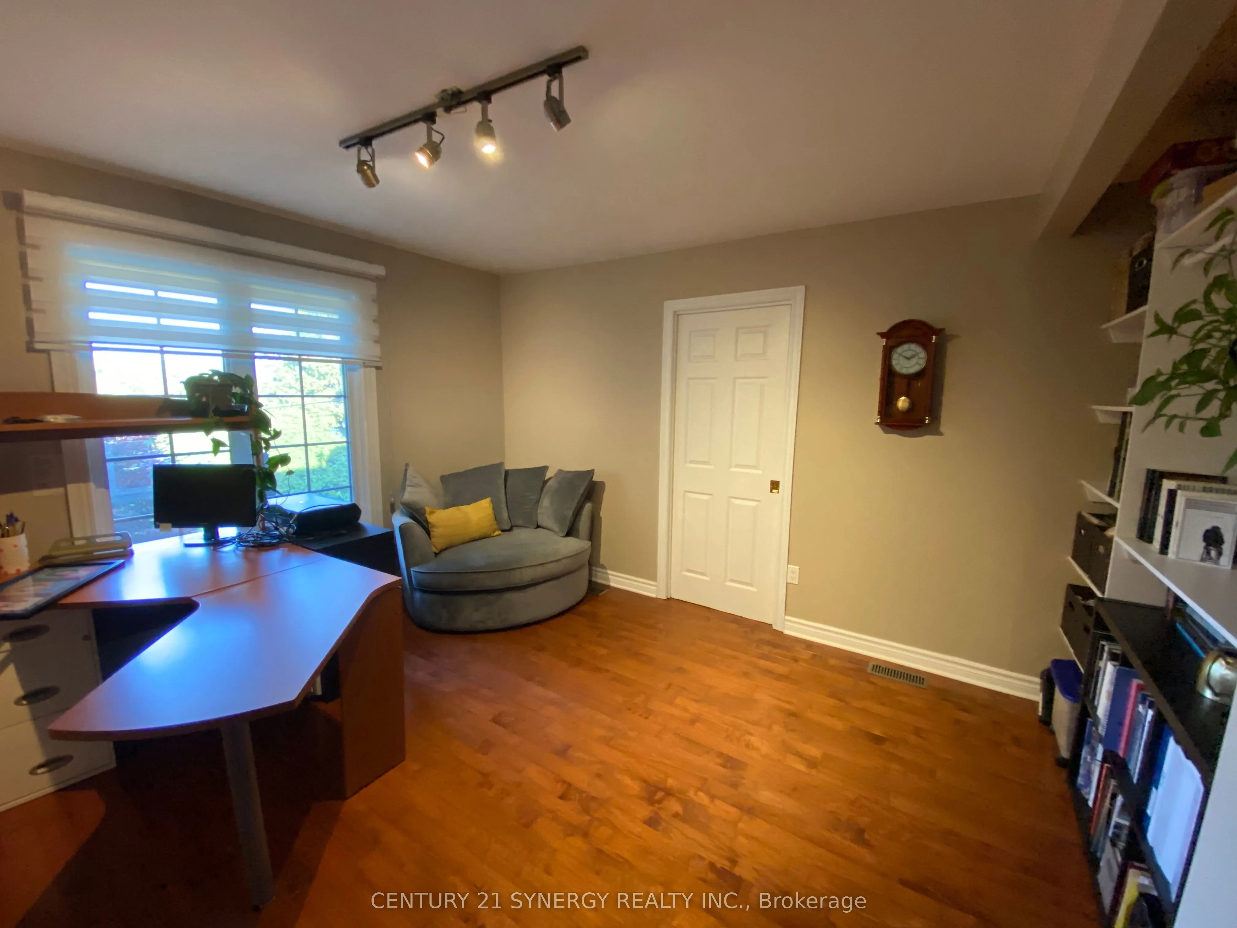 2298 Bowman Road
