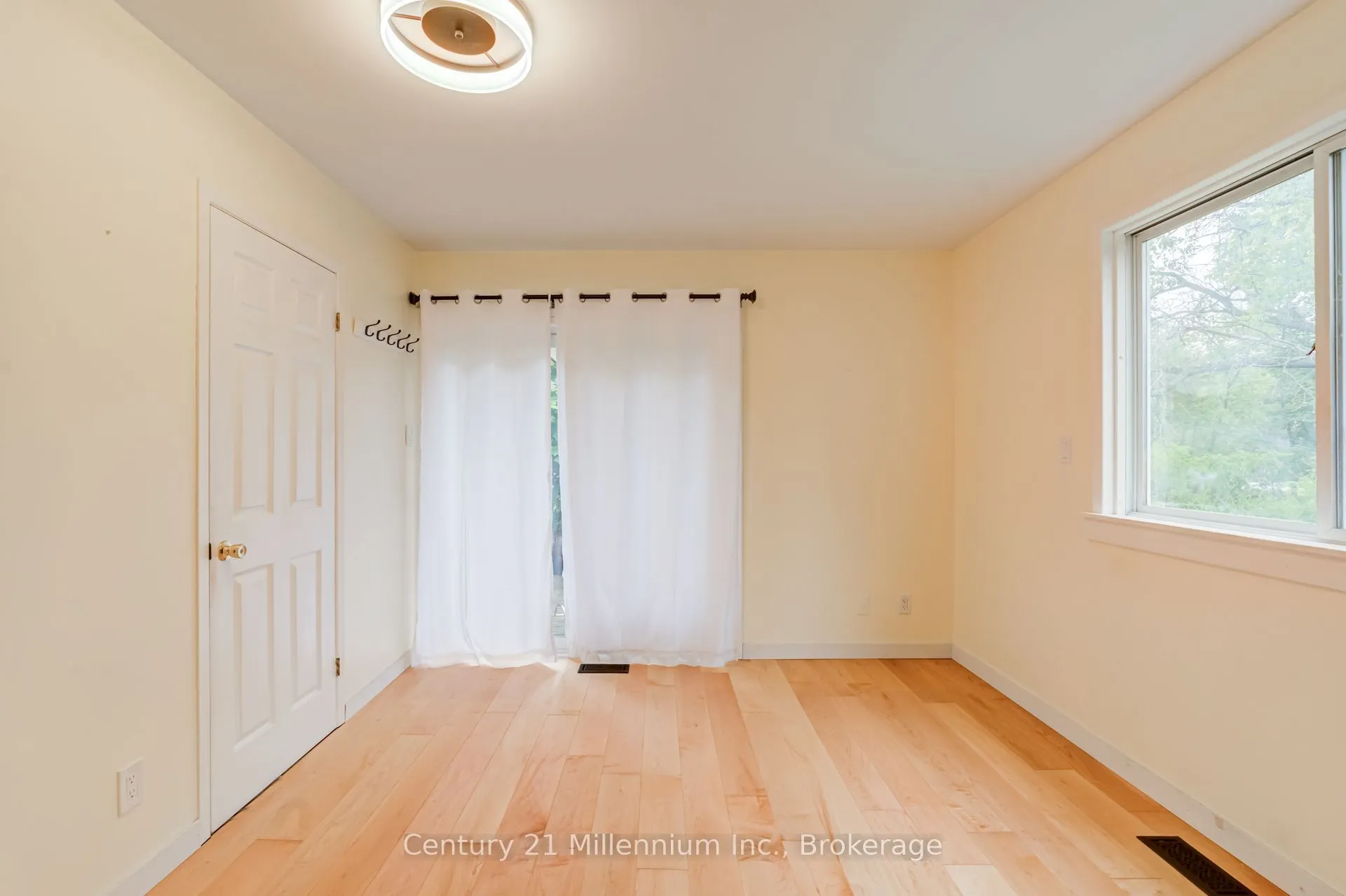 432 14th Street W