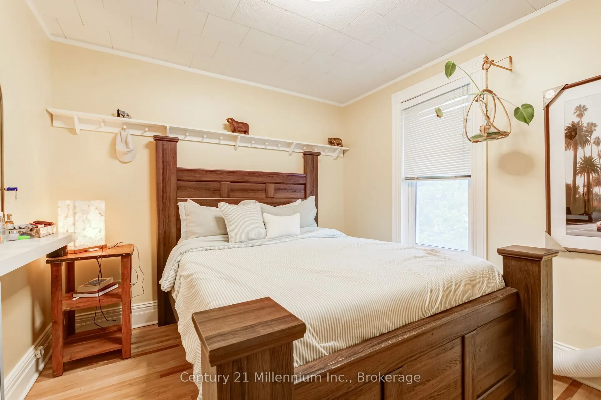432 14th Street W