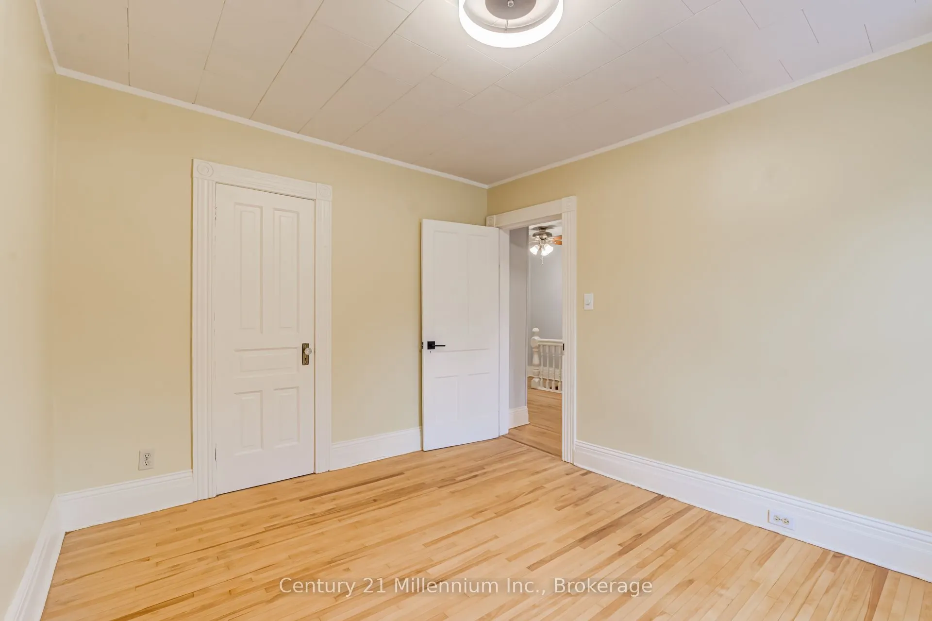 432 14th Street W