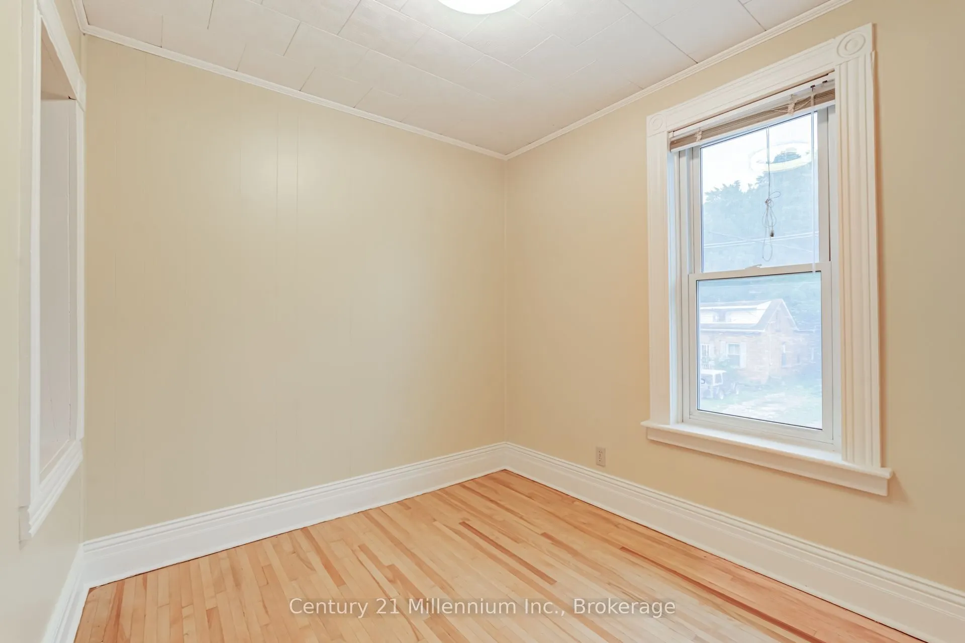 432 14th Street W