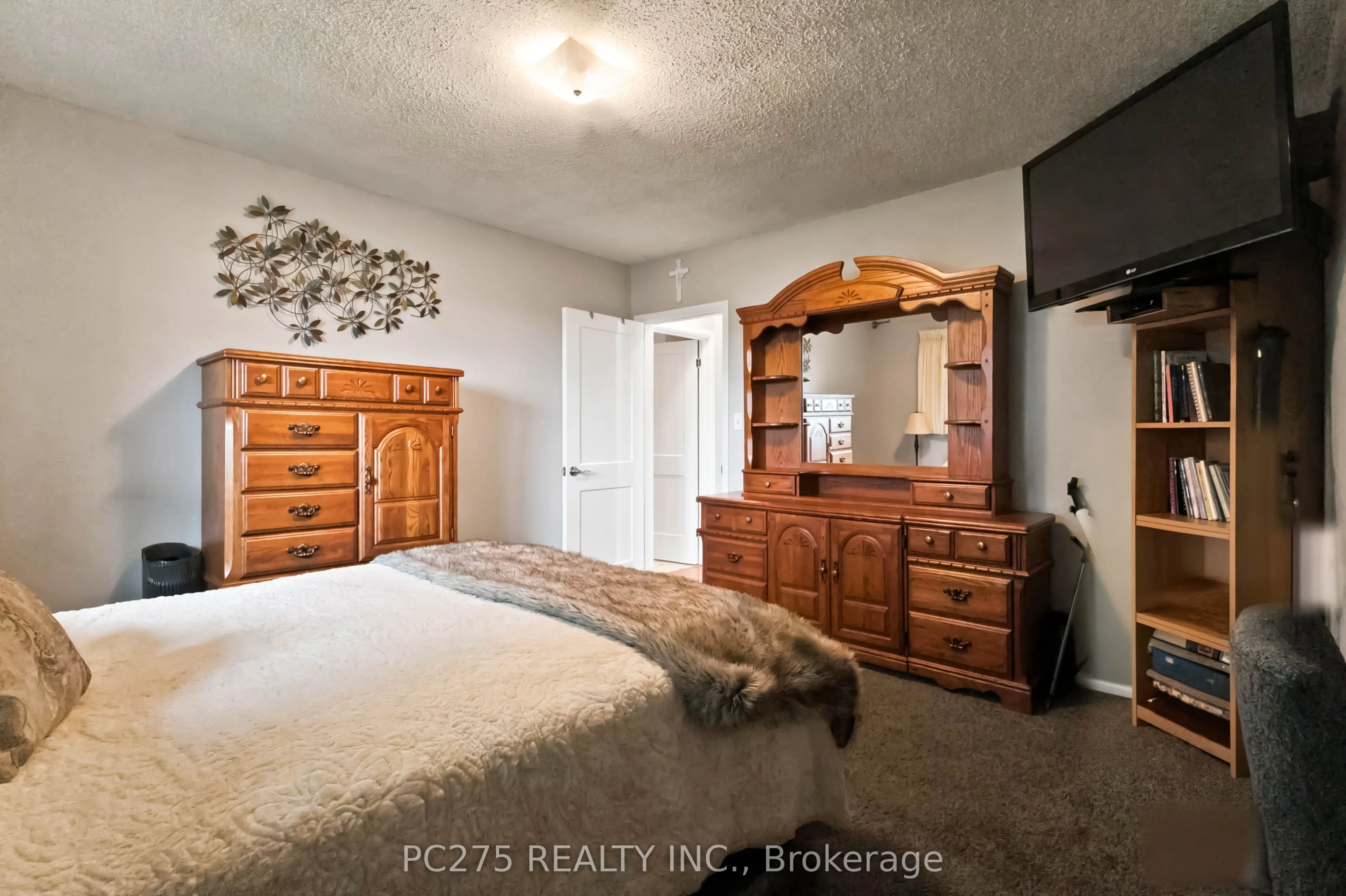 15195 Nine Mile Road