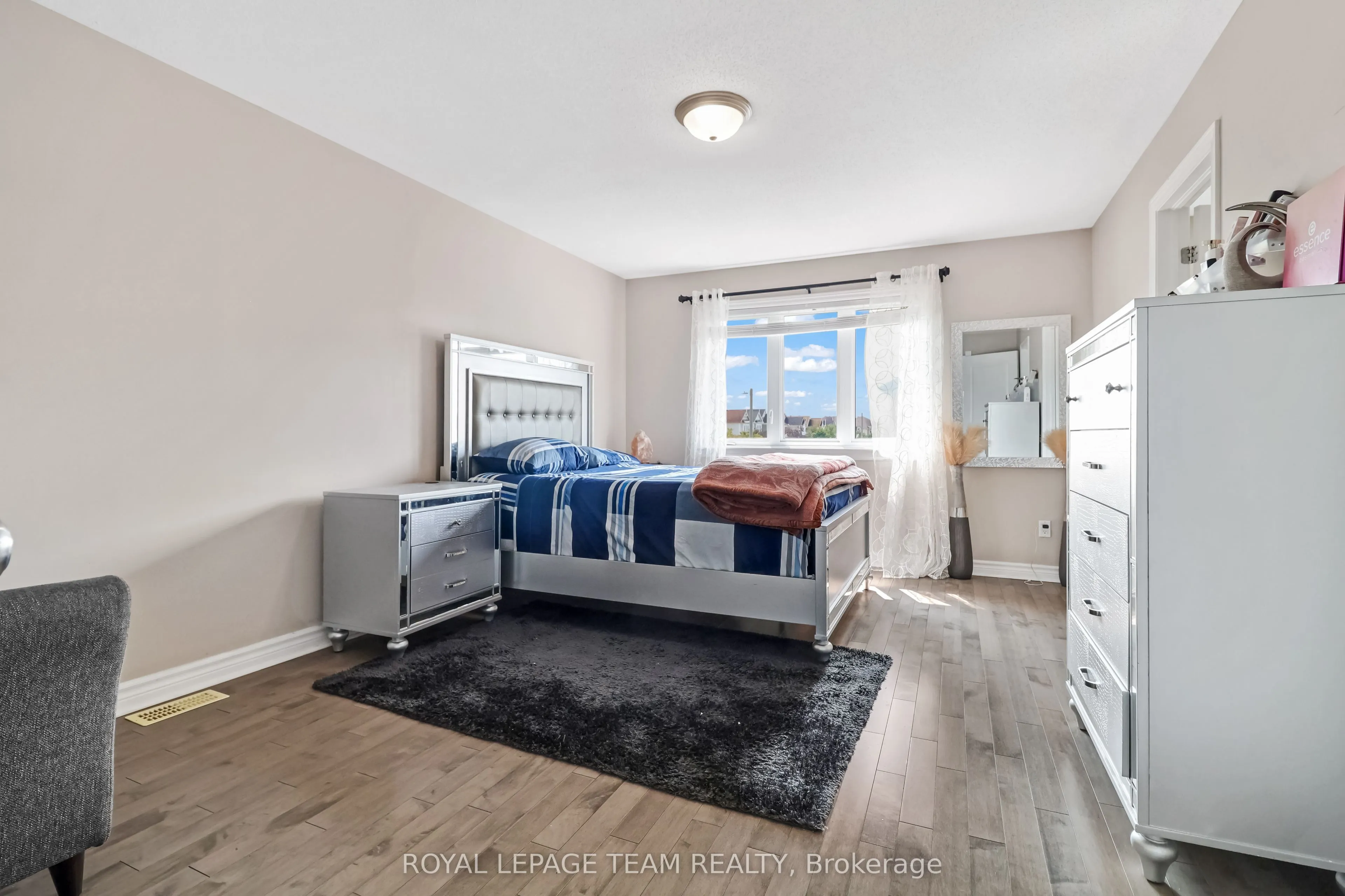 2224 Angelica Avenue
