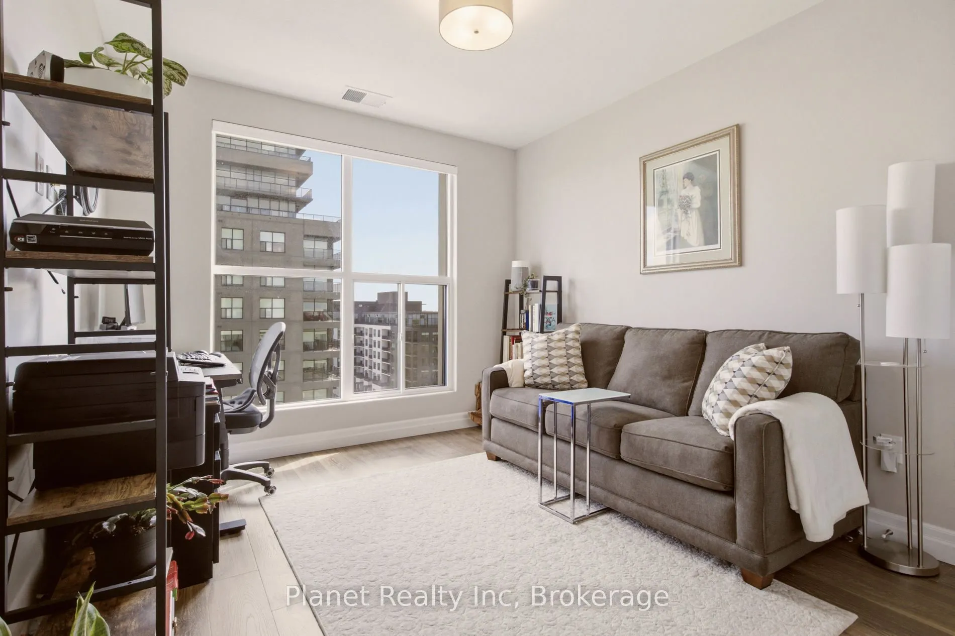 1878 Gordon Street #910
