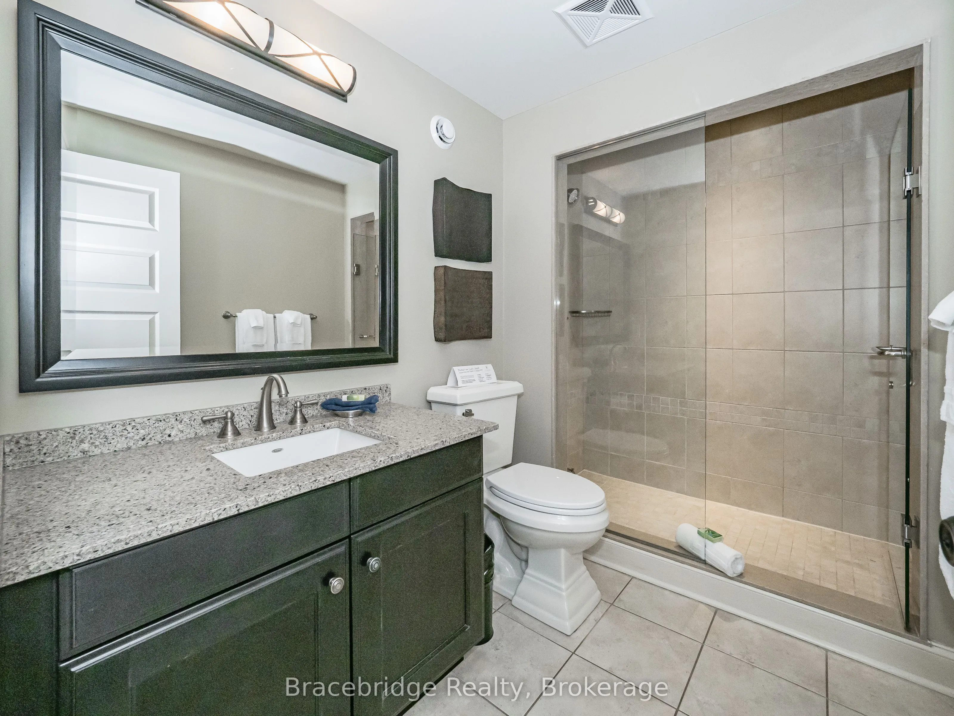 3876 Muskoka Rd 118 Highway W #Sandfield 5 W10