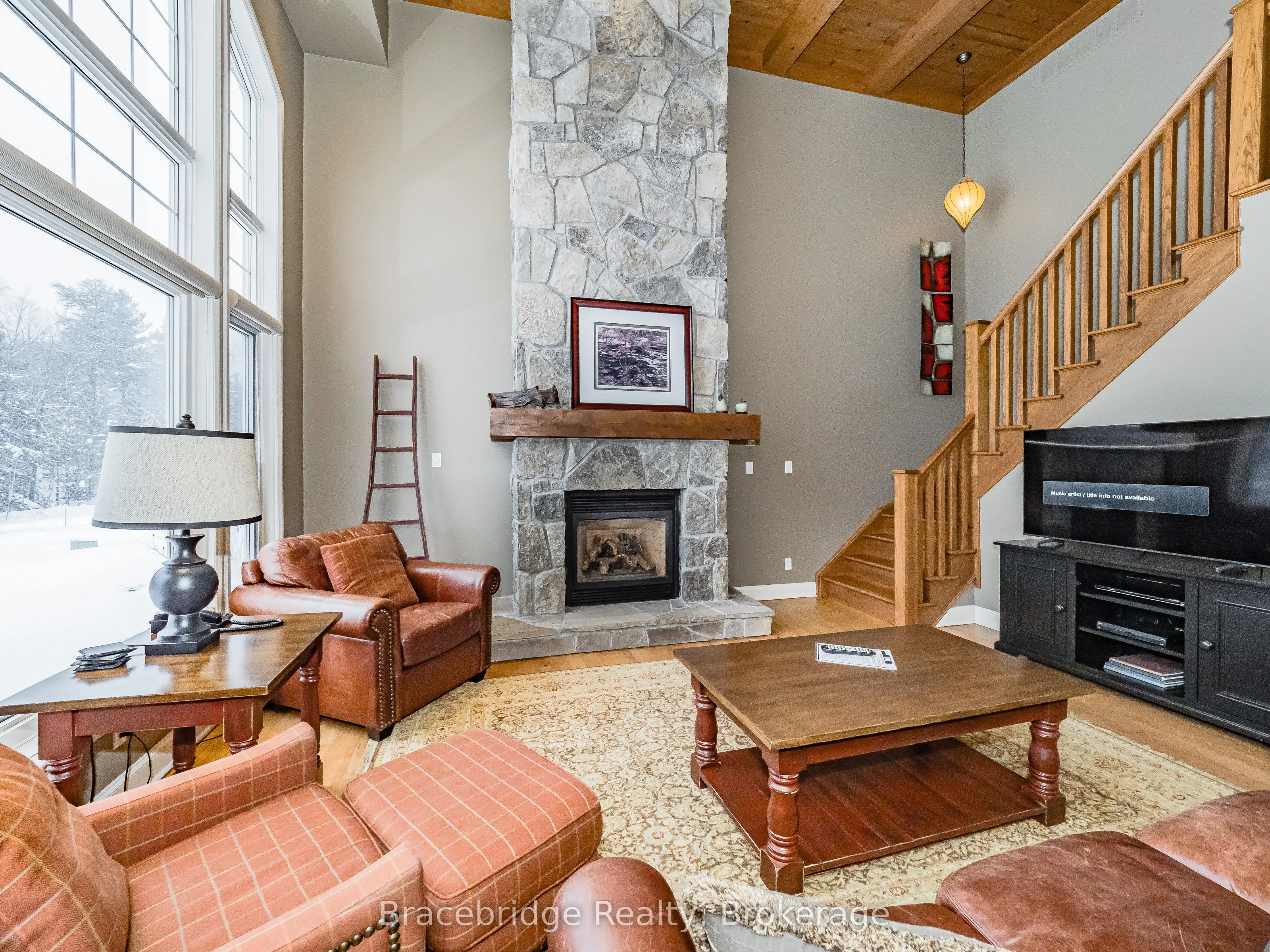 3876 Muskoka Rd 118 Highway W #Sandfield 5 W10