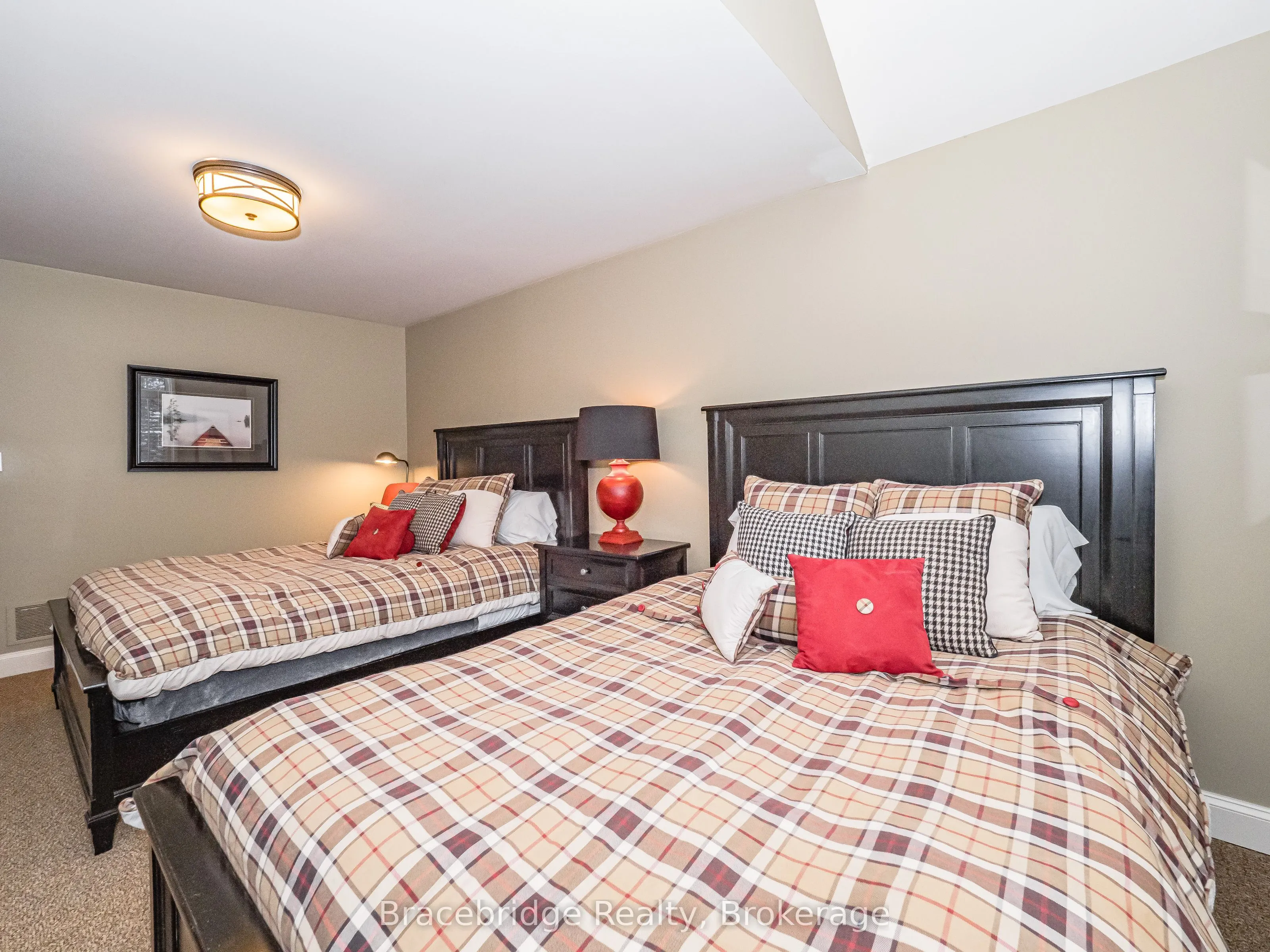 3876 Muskoka Rd 118 Highway W #Sandfield 5 W10