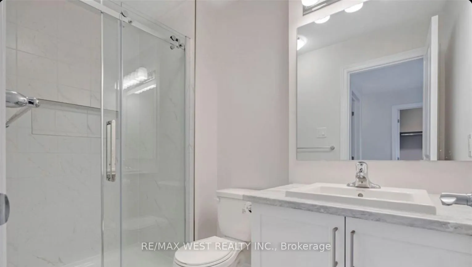 1026 Kijik Crescent
