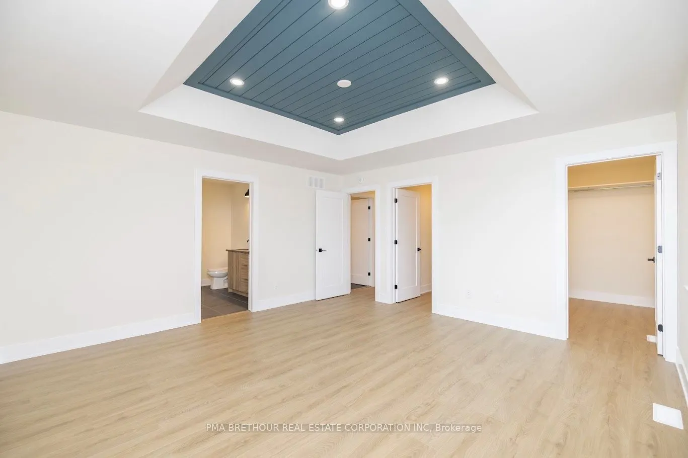 240 Trudeau Crescent