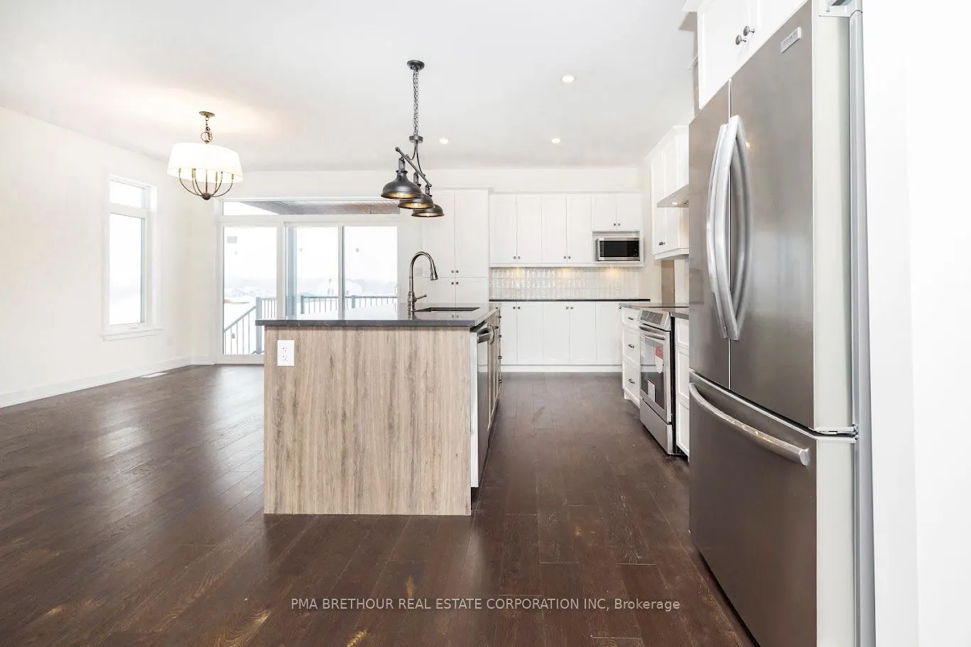 220 Trudeau Crescent