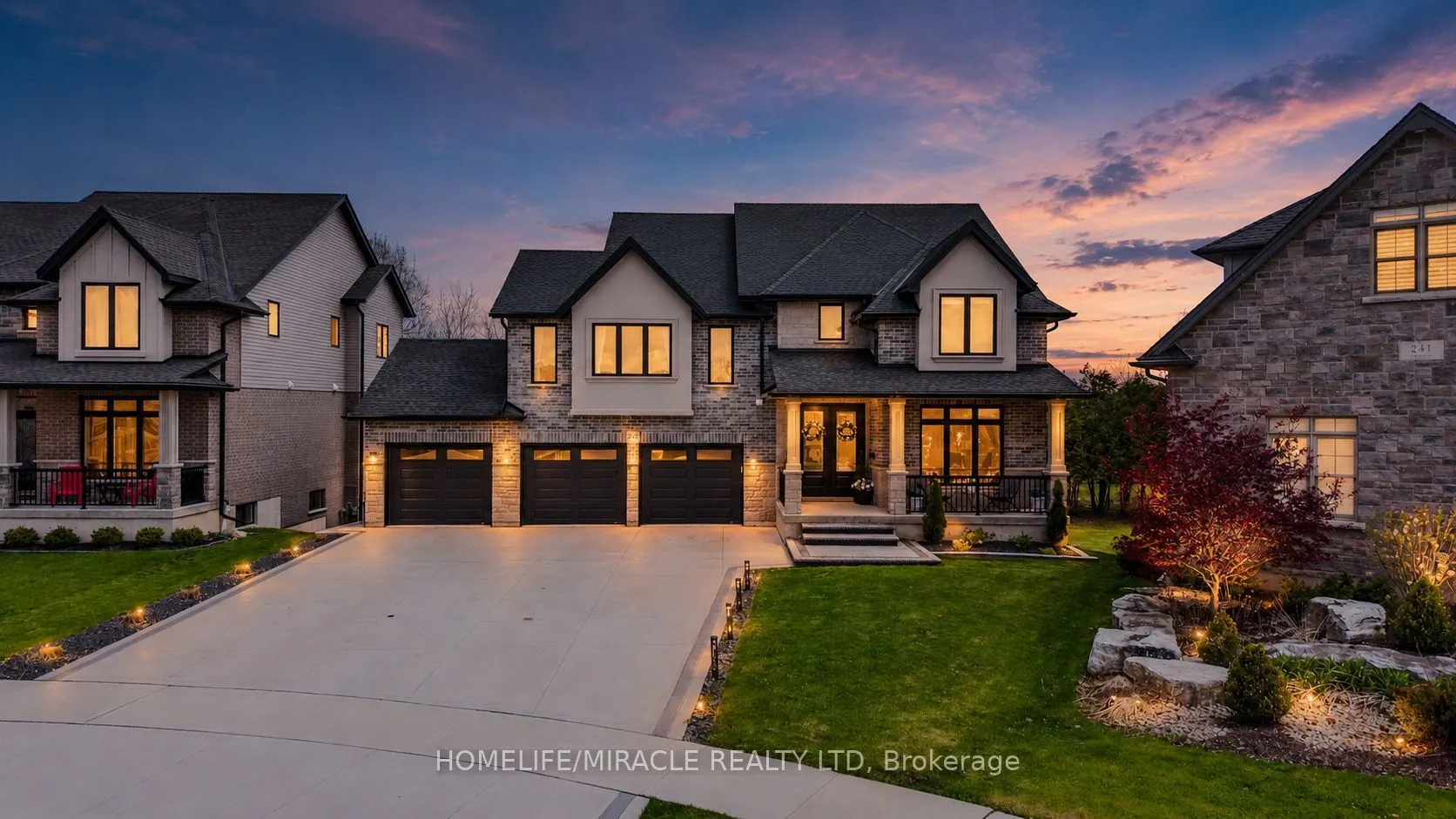 245 Tamarack Boulevard