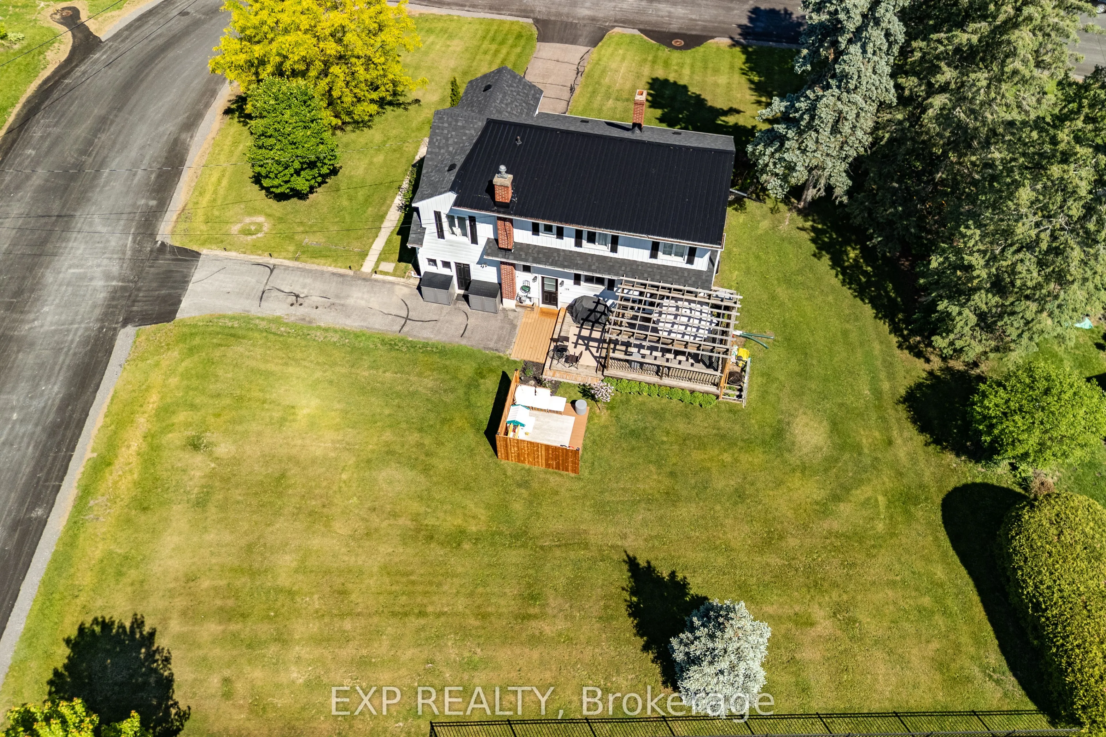 150 Stevenson Crescent
