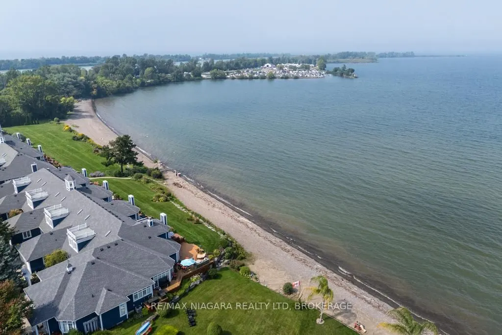 7 Lakeside Drive #66