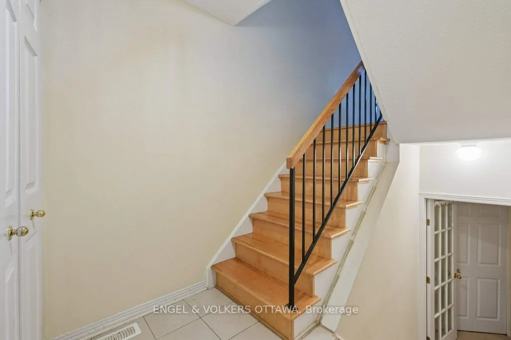 535 Hilson Avenue #4