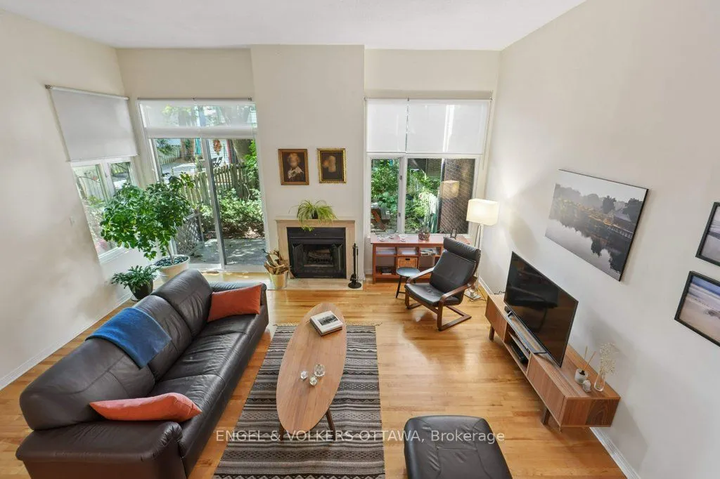 535 Hilson Avenue #4