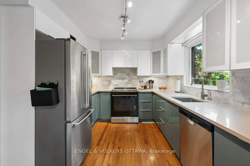 535 Hilson Avenue #4