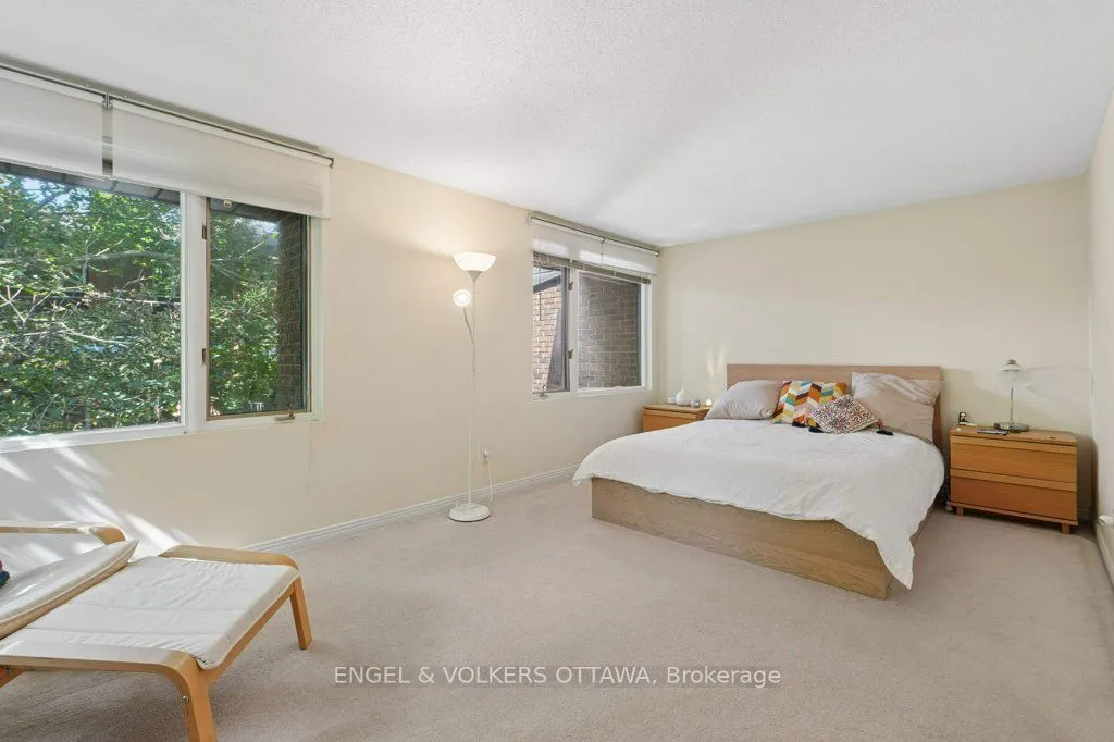 535 Hilson Avenue #4