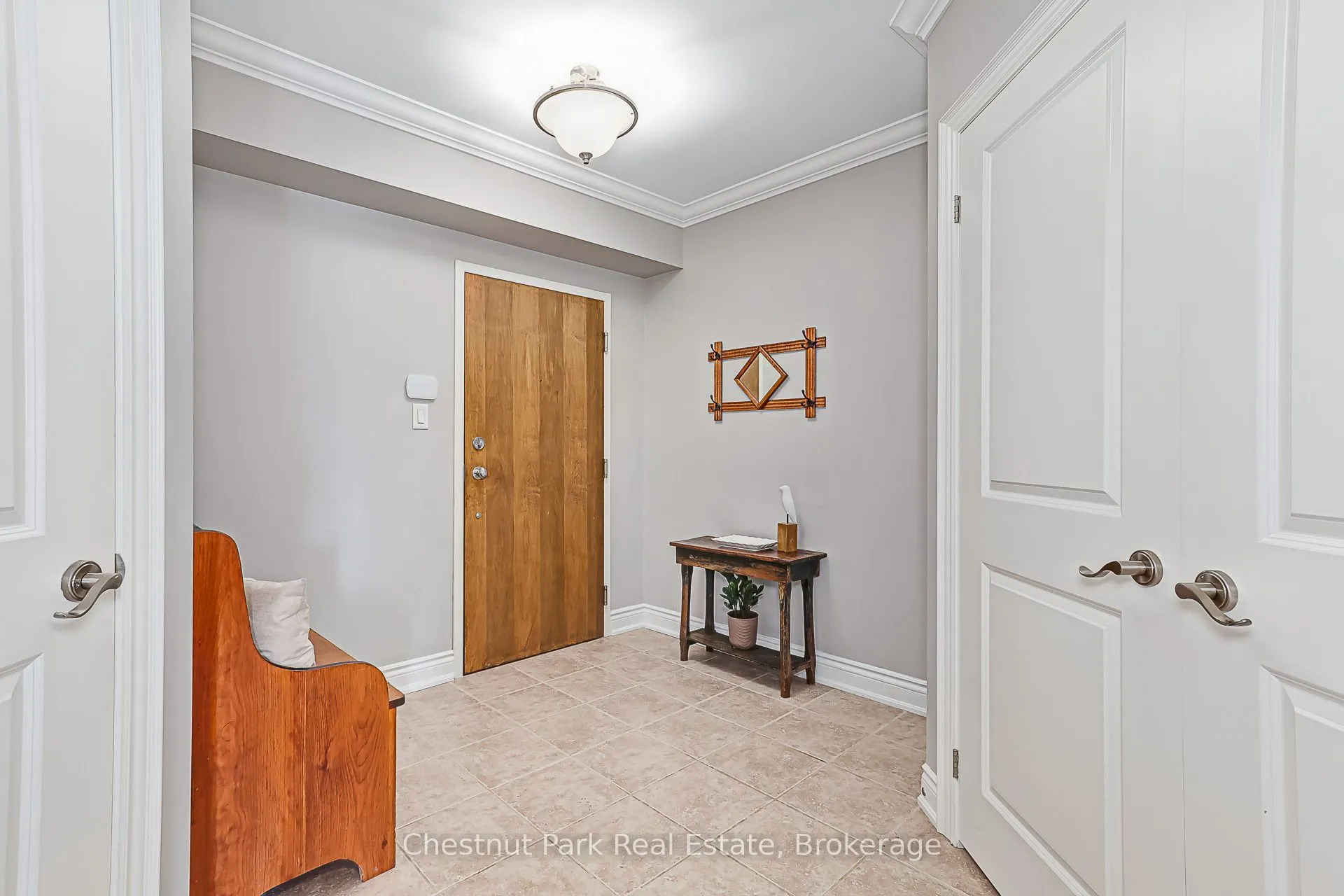 27 Beaver Street #208