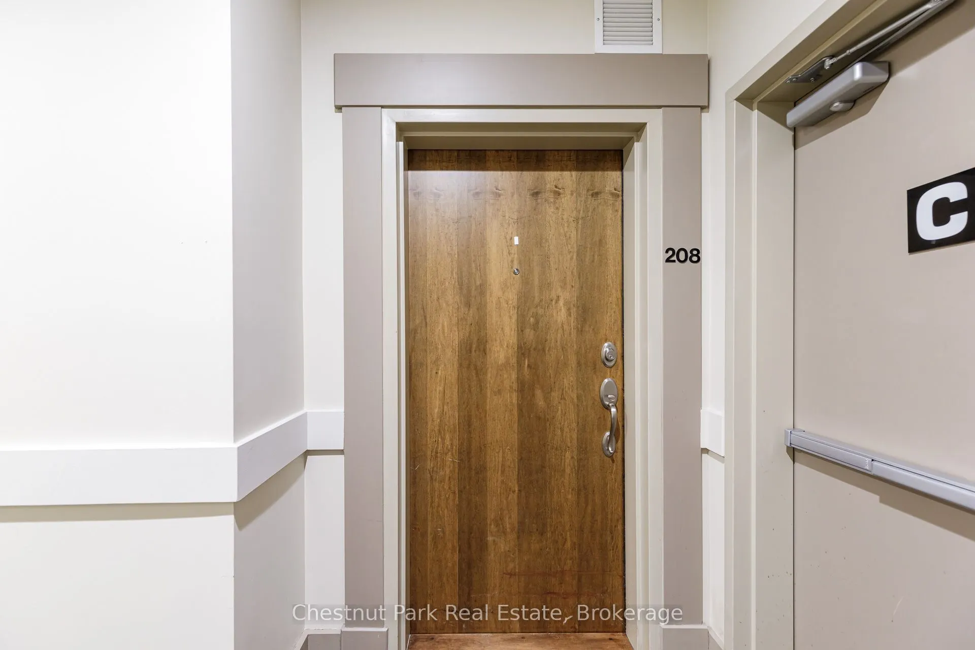 27 Beaver Street #208