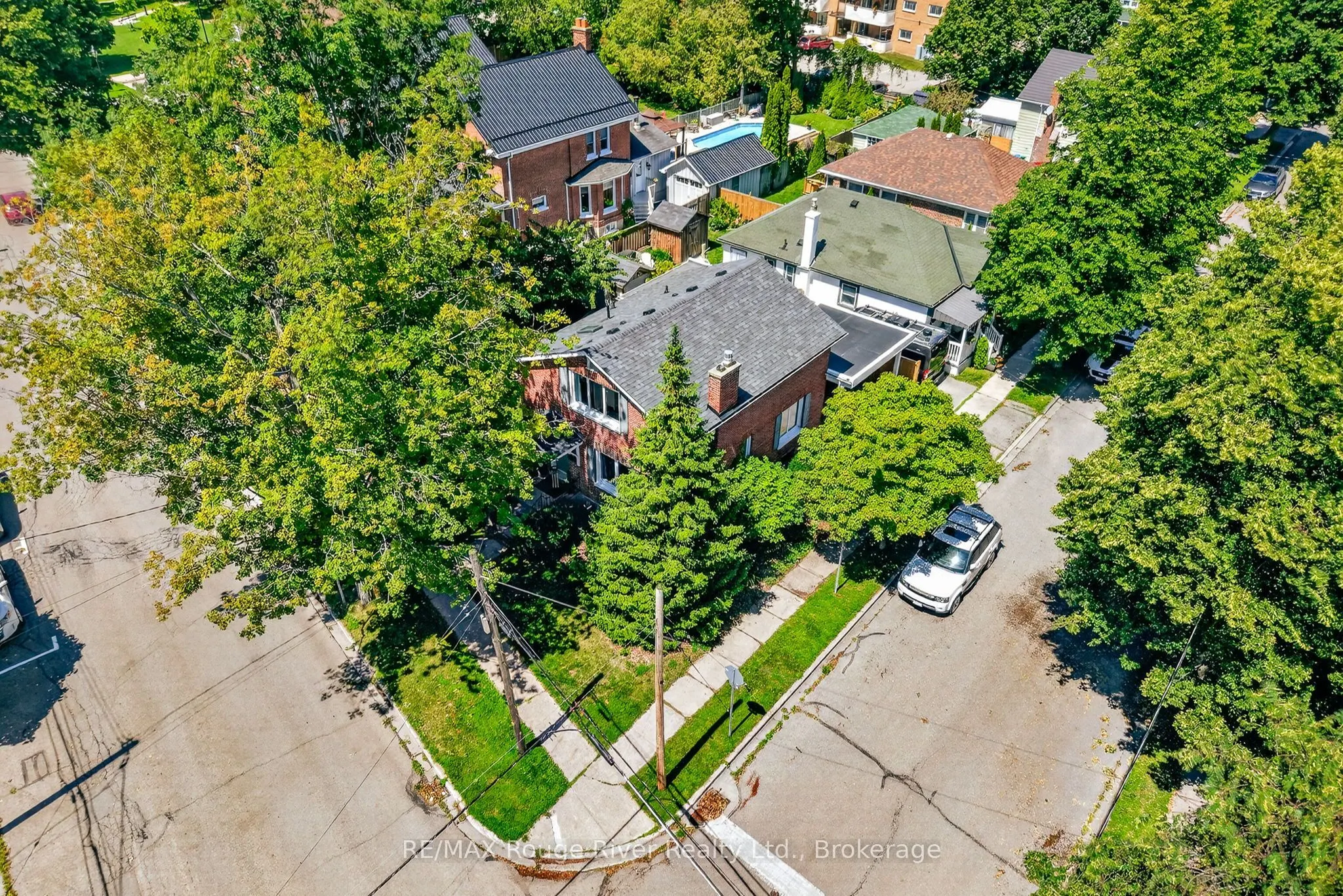 208 Albert Street