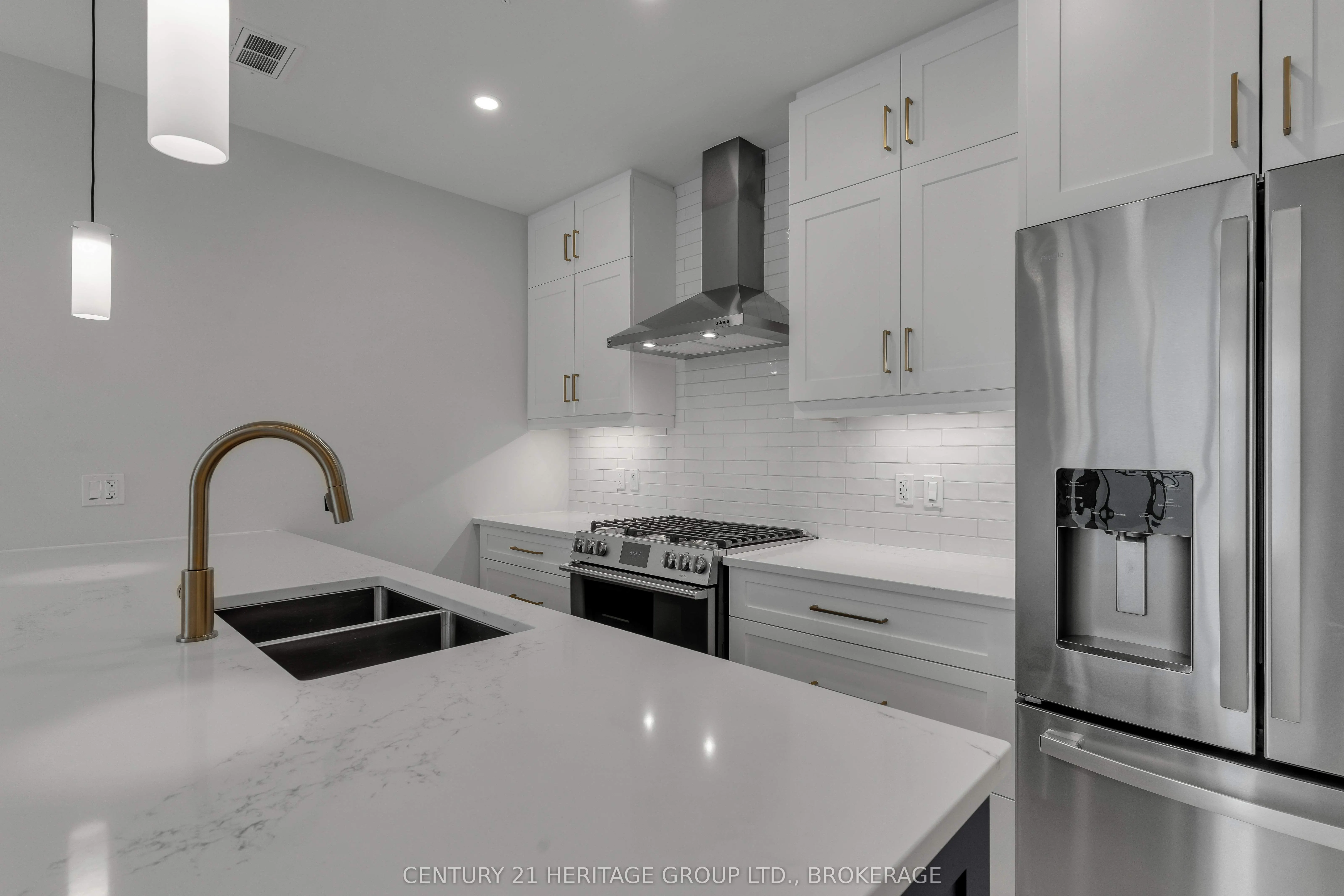 129 South Street #607