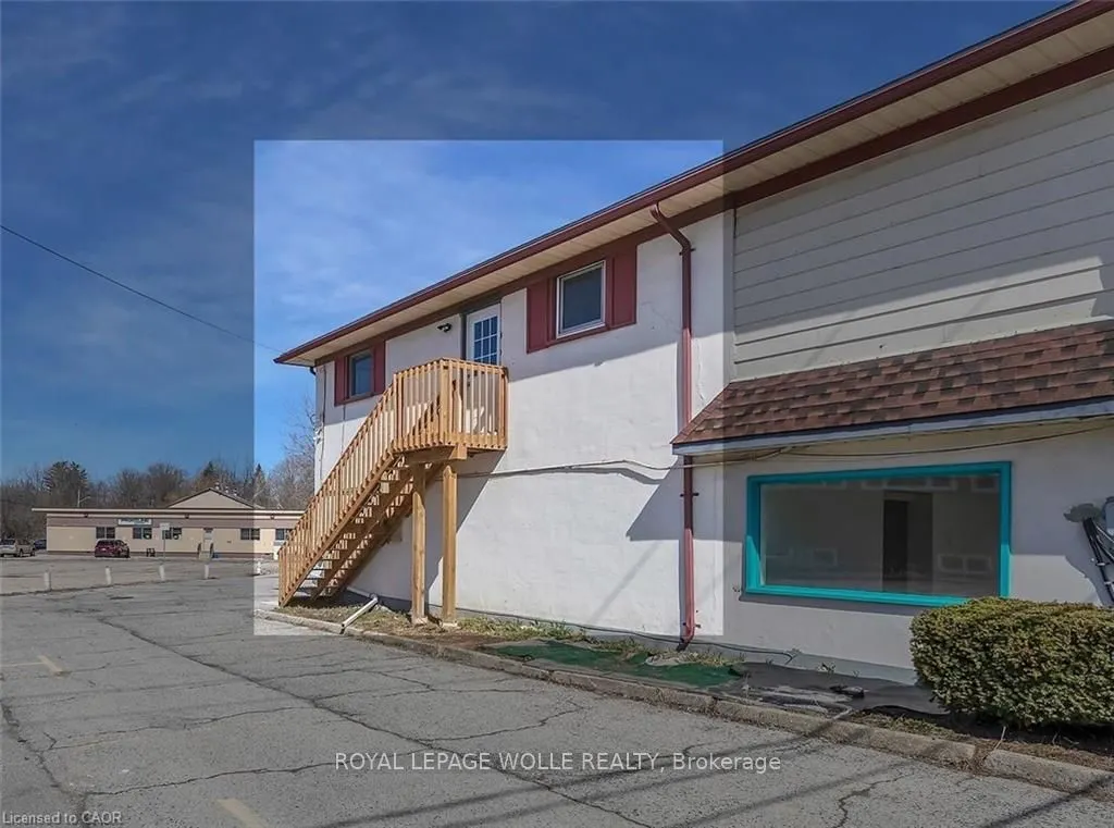 581 Lancaster Street W #2